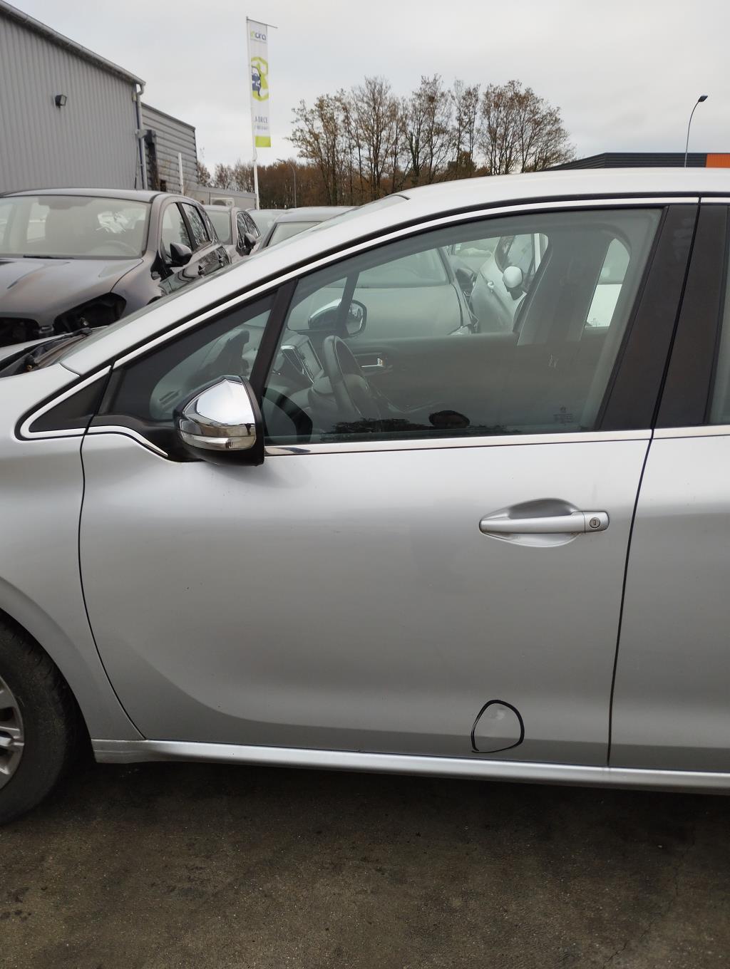 Alzacristalli elettrico anteriore sinistro PEUGEOT 208 1 PHASE 2 Gasolina - 1