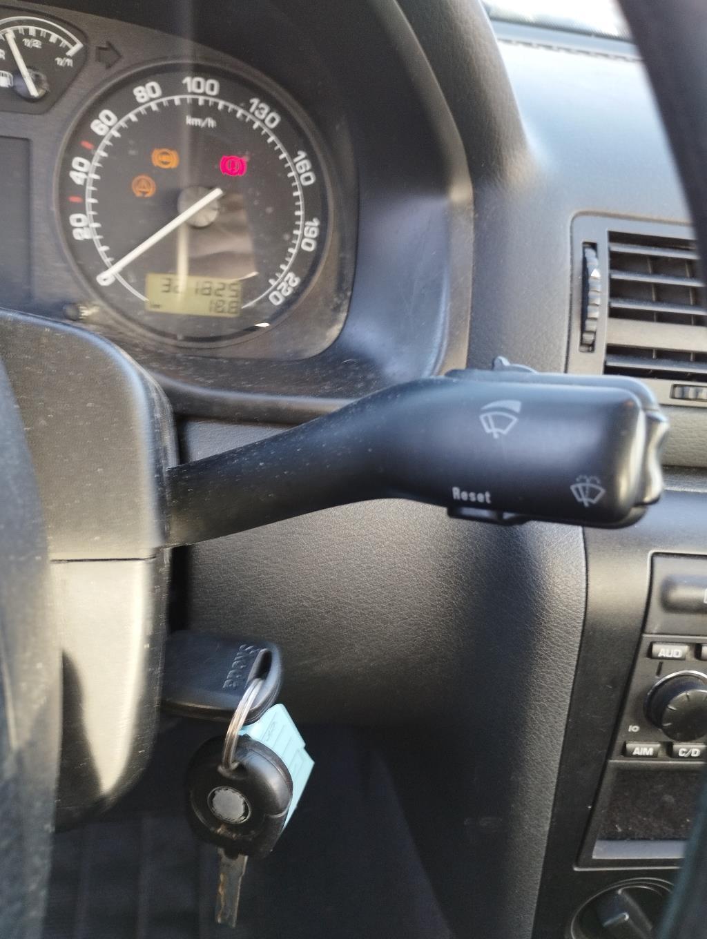 Devio tergicristalli SKODA OCTAVIA 1 PHASE 1 Diésel - 1