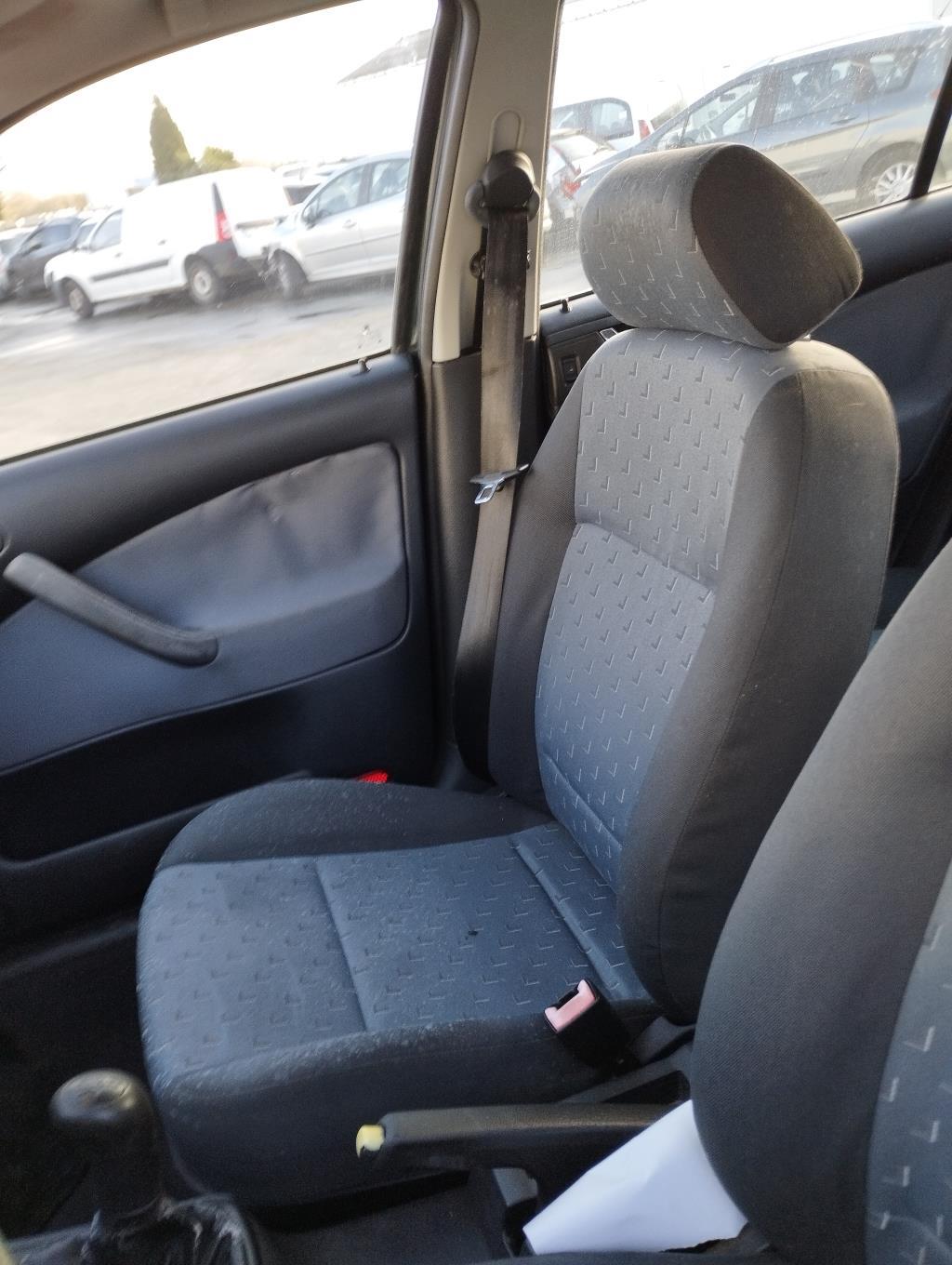 Siege avant droit SKODA OCTAVIA 1 PHASE 1 Diesel - 1