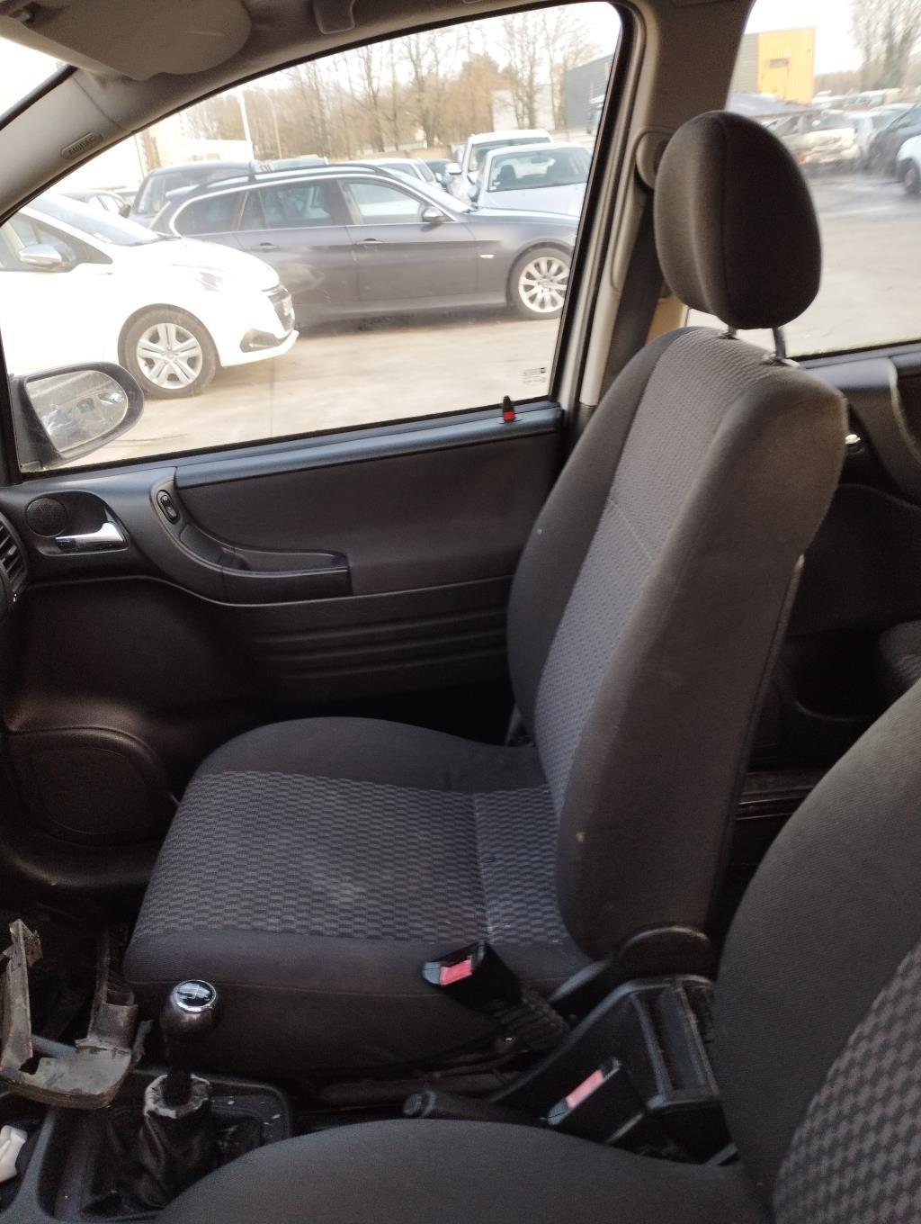 Siege avant droit OPEL ZAFIRA A PHASE 1 Essence - 1