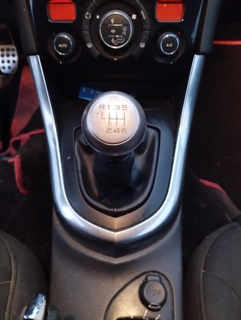 Levier de vitesses PEUGEOT 308 1 PHASE 2 CABRIOLET Diesel - 1