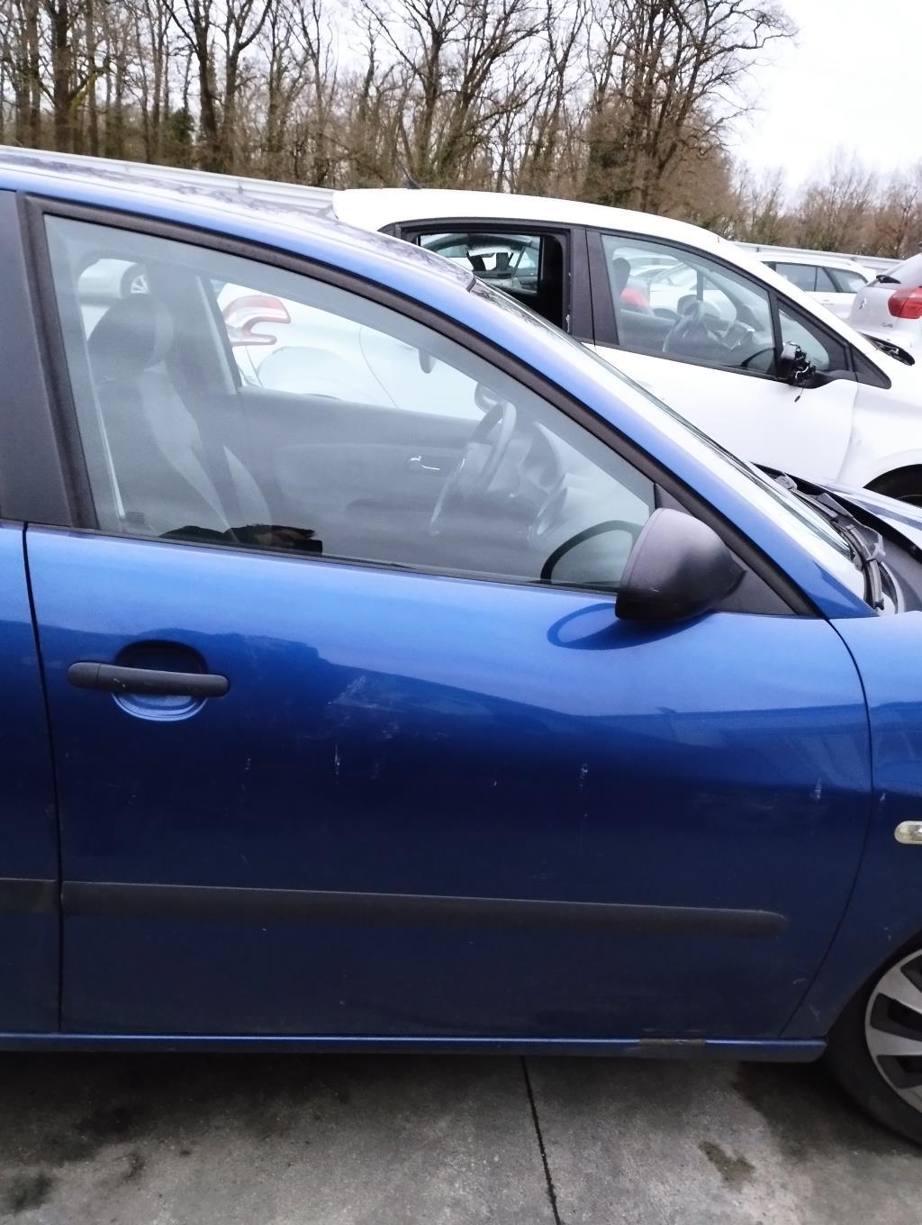 Alzacristalli elettrico anteriore destro SEAT IBIZA 3 PHASE 1 Gasolina - 1