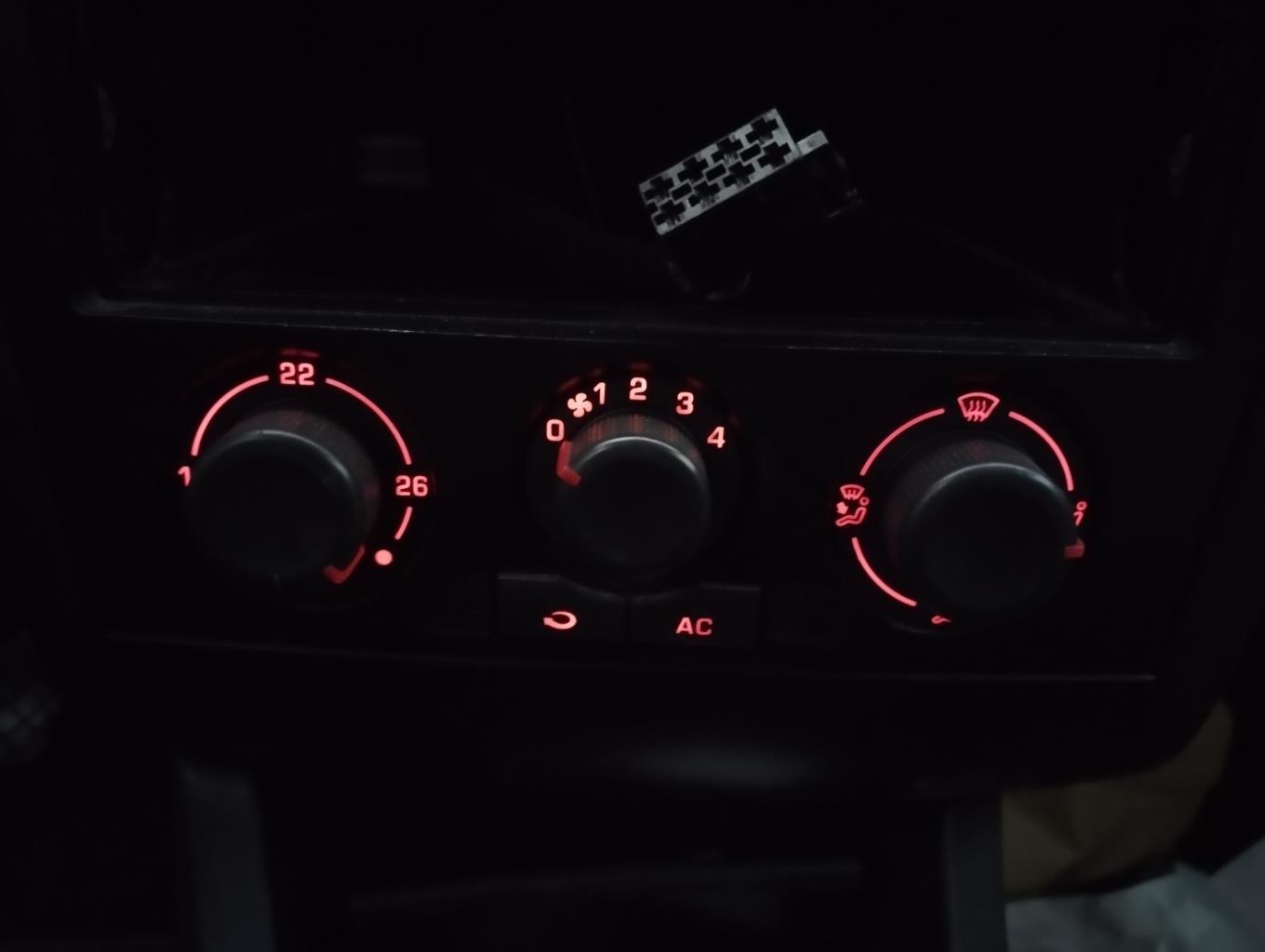 Pulseur d'air SEAT IBIZA 3 PHASE 1 Essence - 1