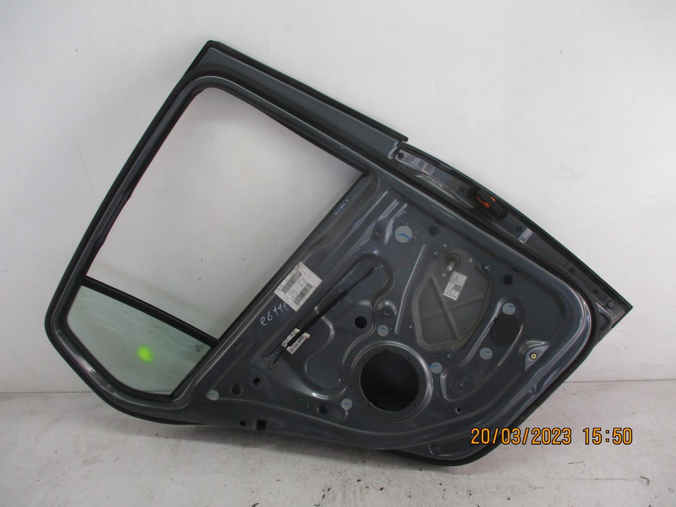 Portiera posteriore sinistra VOLKSWAGEN GOLF 5 Diésel - 1