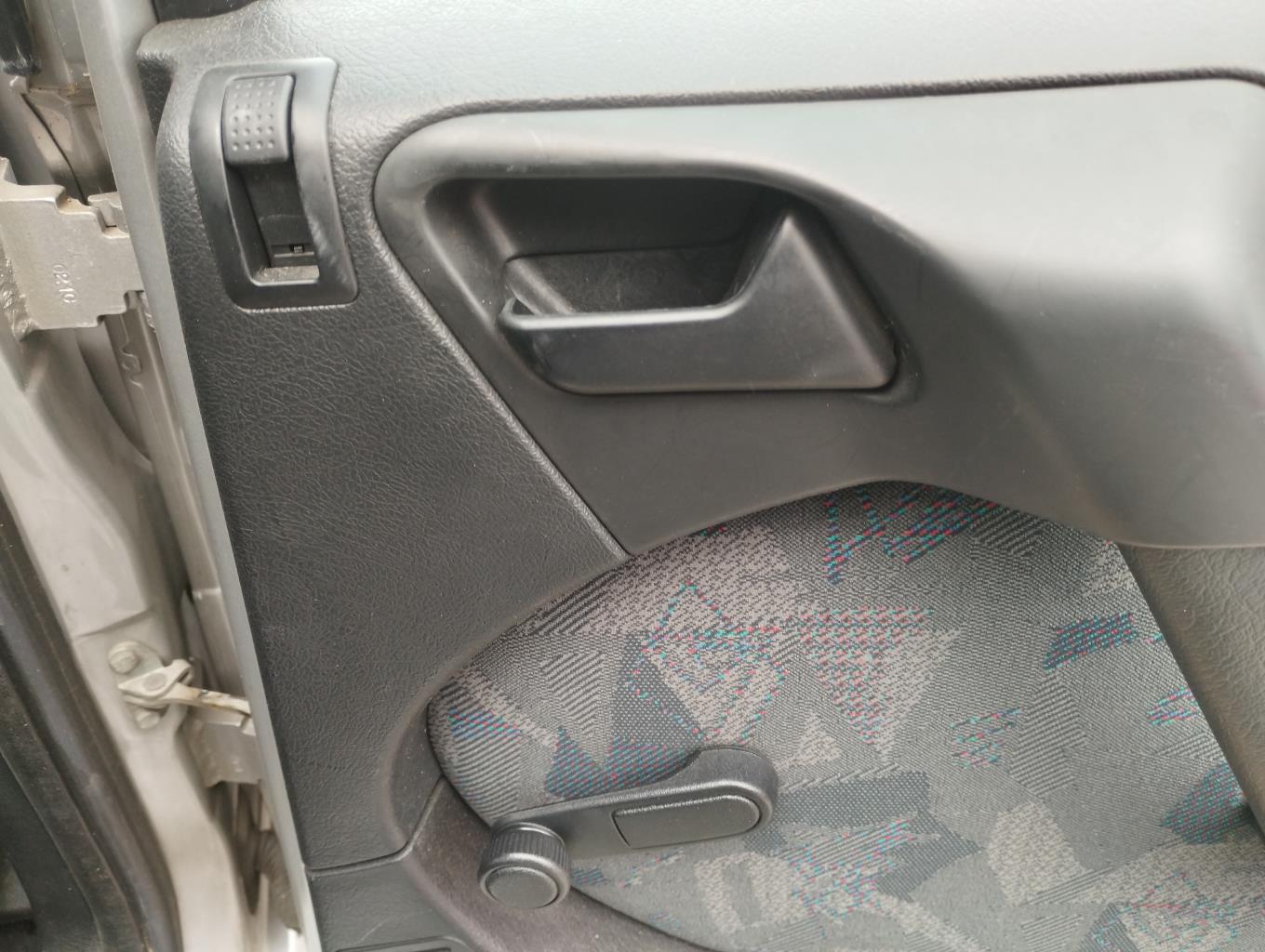 Maniglia interna posteriore destra CITROEN XANTIA PHASE 2 Diésel - 1