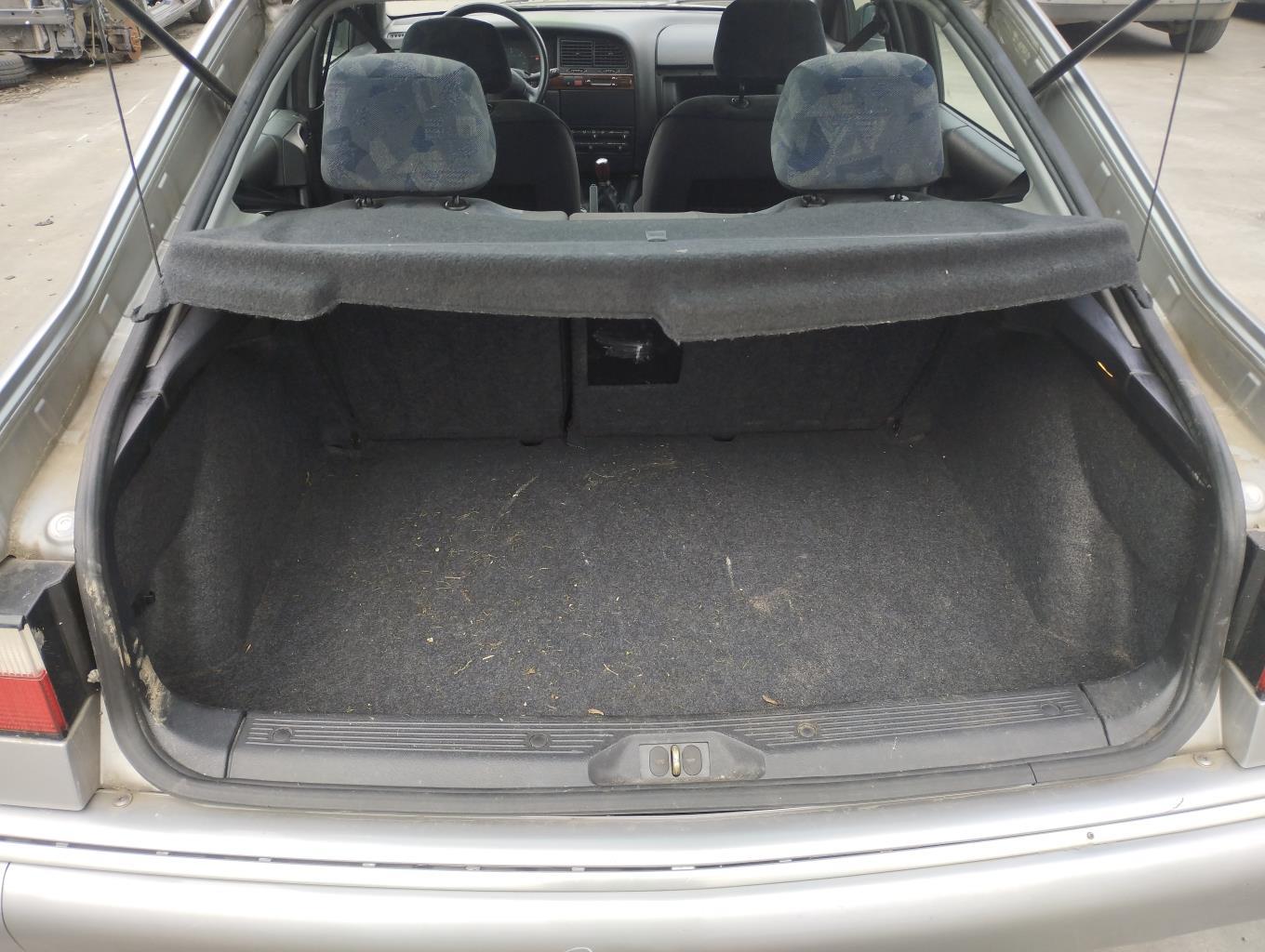 Plage arriere CITROEN XANTIA PHASE 2 Diesel - 1