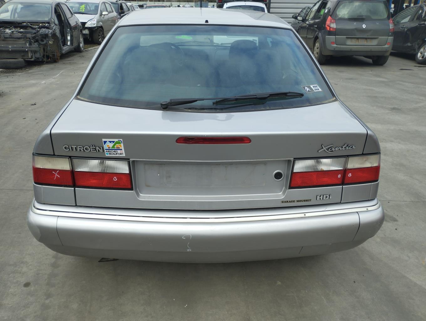 Pulsante del bagagliaio CITROEN XANTIA PHASE 2 Diésel - 1