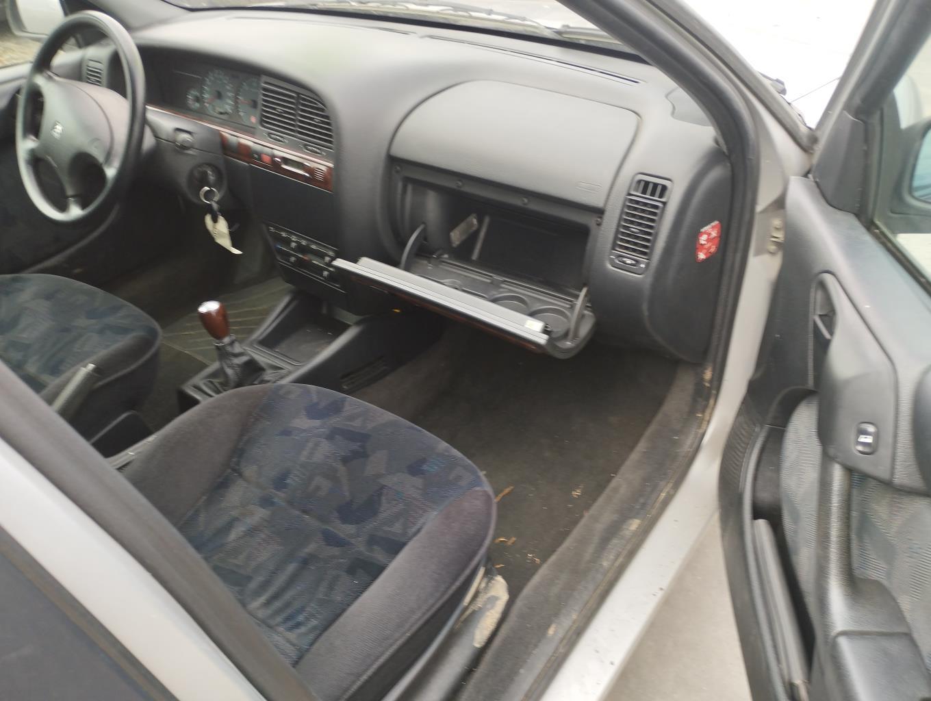 Vano portaoggetti CITROEN XANTIA PHASE 2 Diésel - 1