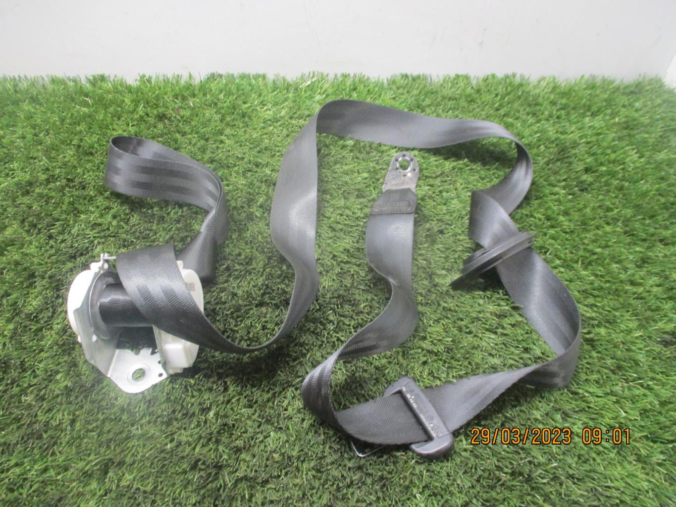 Cintura di sicurezza posteriore destra VOLKSWAGEN POLO 5 PHASE 2 Diésel - 1