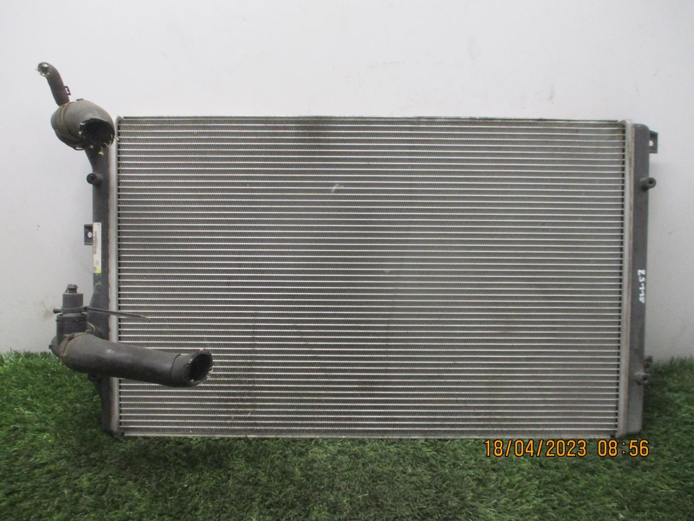 Radiateur eau VOLKSWAGEN PASSAT 5 BREAK Diesel - 1
