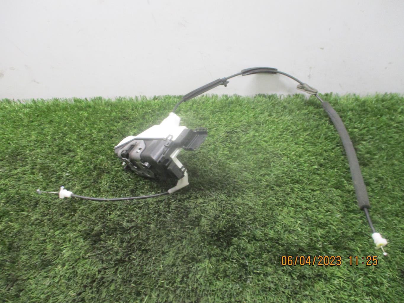 Serrure avant gauche CITROEN DS3 CABRIOLET PHASE 1  - 1