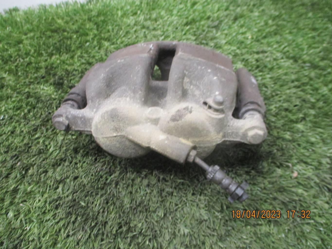Etrier avant droit (freinage) CITROEN JUMPY 2 Diesel - 1