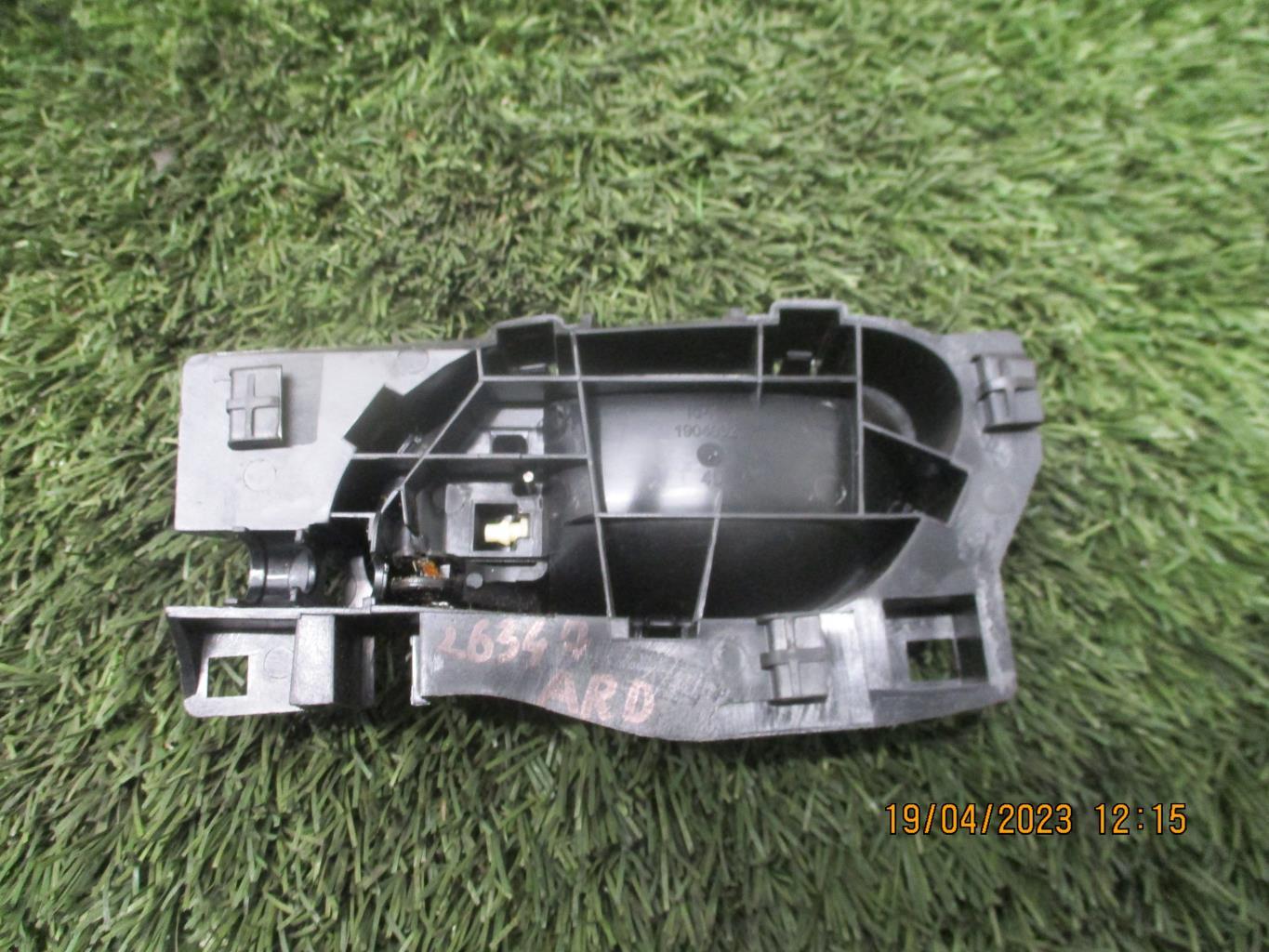 Maniglia portiera posteriore destra CITROEN C3 2 PHASE 2 Diésel - 1