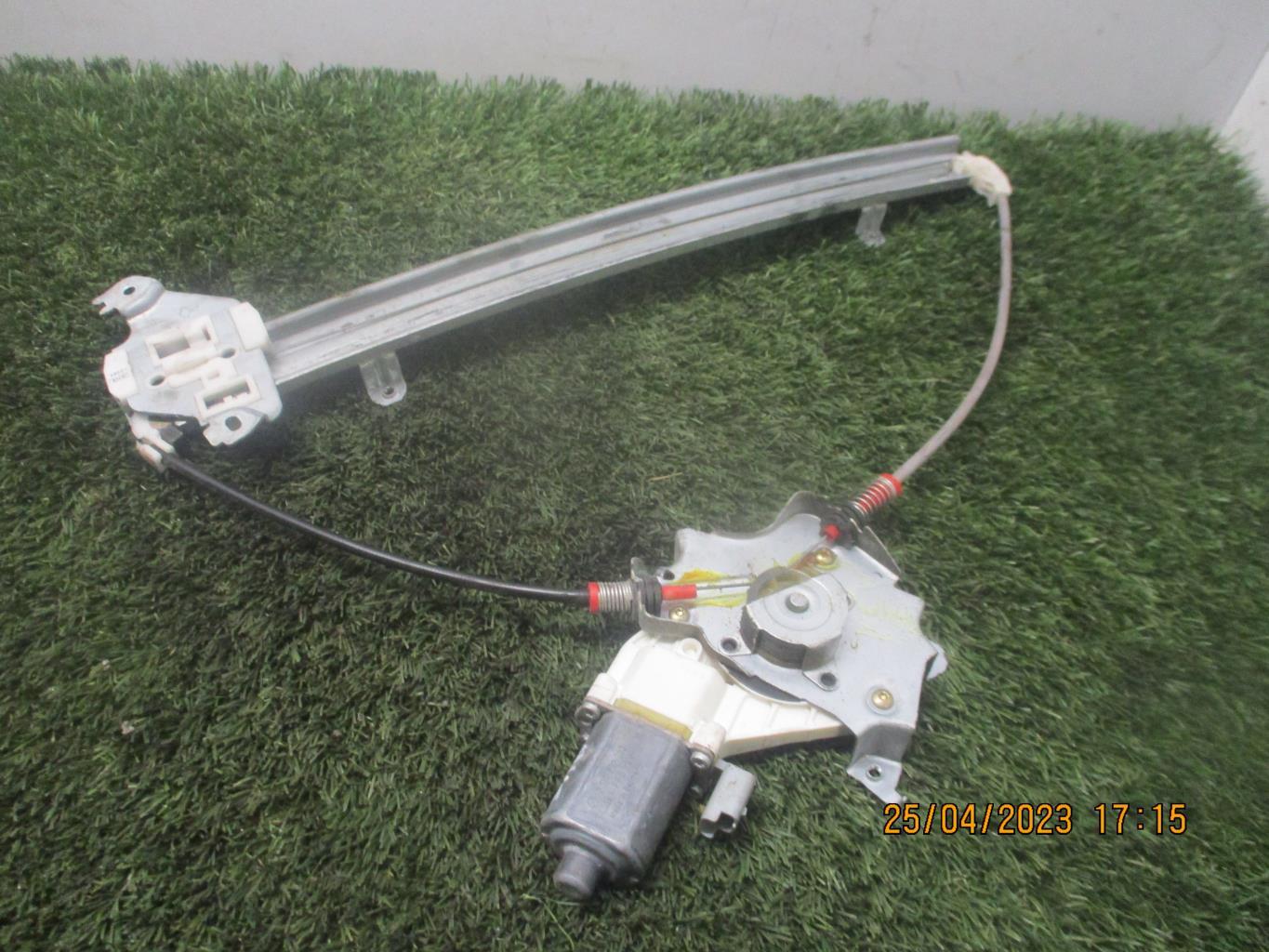 Alzacristalli elettrico anteriore sinistro NISSAN MICRA 3 PHASE 1 Gasolina - 1