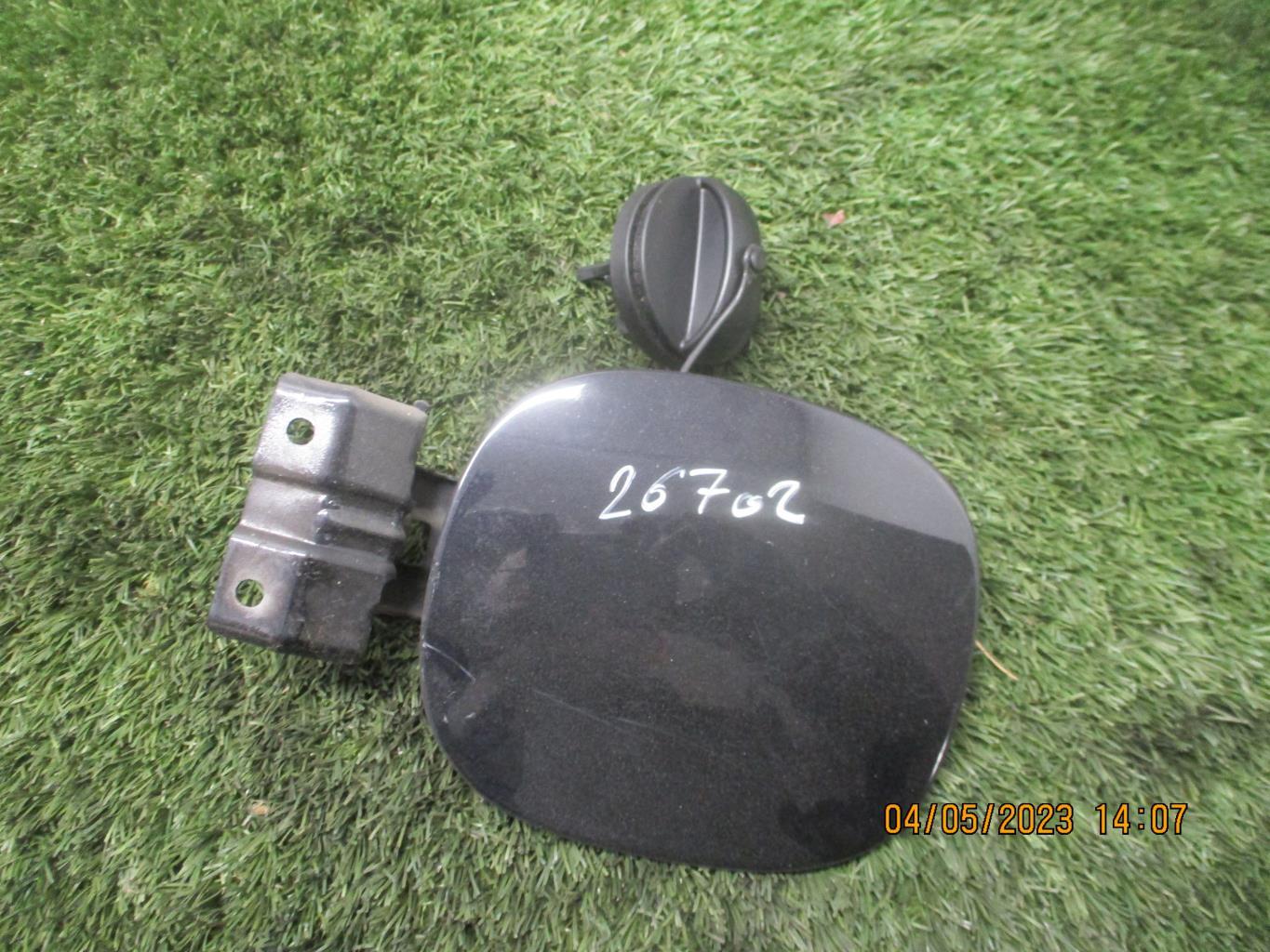 Trappe d'essence PEUGEOT 4007 Diesel - 1