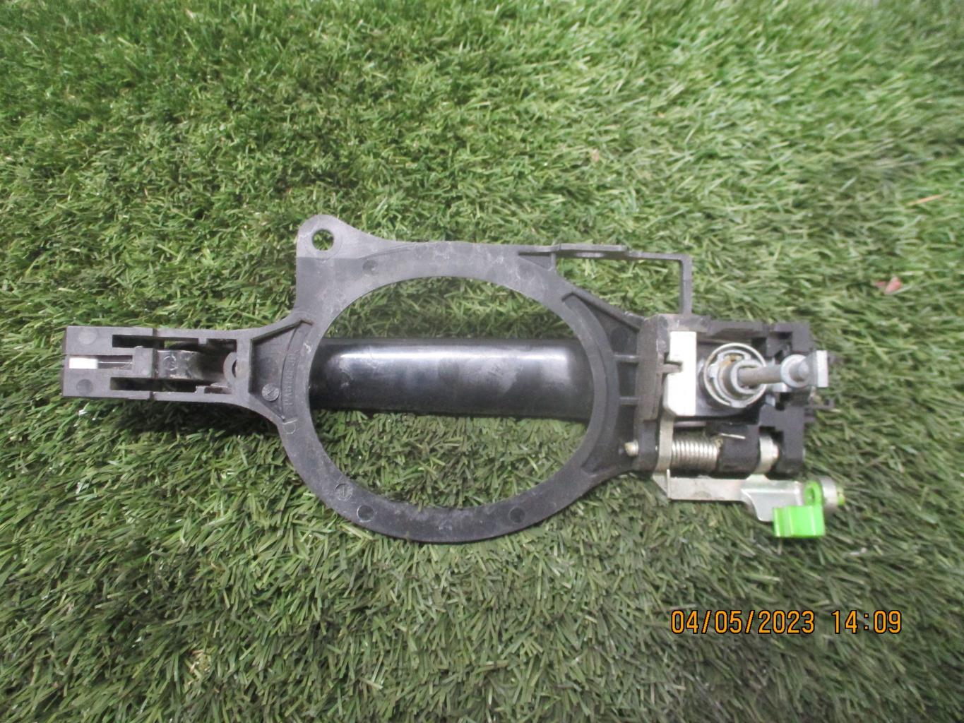 Maniglia portiera anteriore sinistra PEUGEOT 4007 Diésel - 1