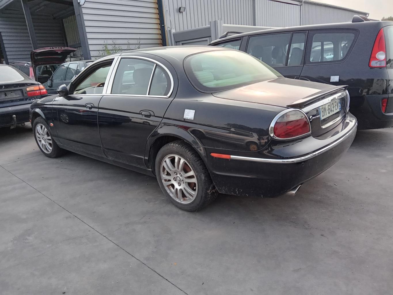 Paraurti posteriore JAGUAR S-TYPE PHASE 2 Diésel - 1