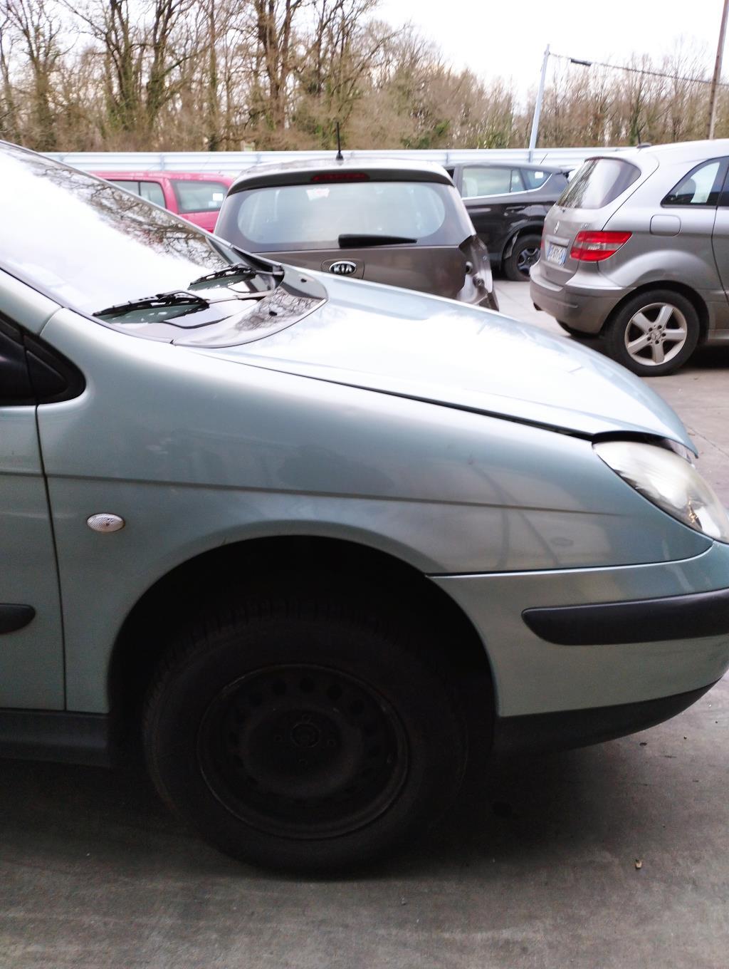 Parafango anteriore destro CITROEN C5 1 PHASE 1 BREAK Diésel - 1
