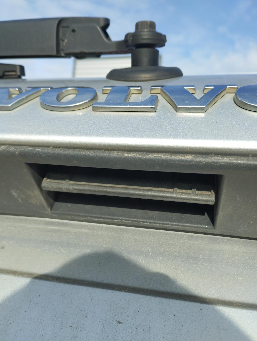 Pulsante del bagagliaio VOLVO XC 90 1 PHASE 1 Diésel - 1