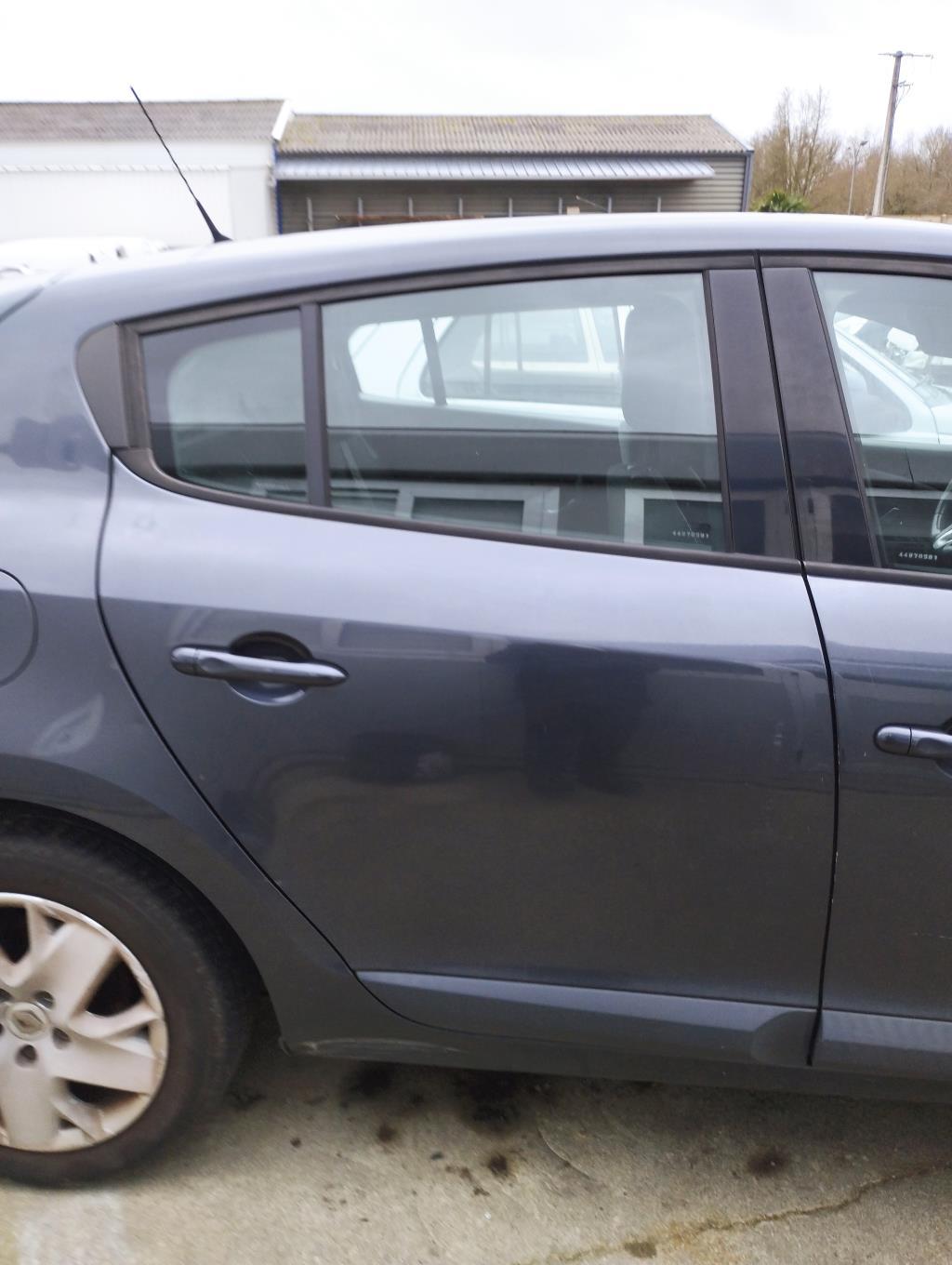 Vetro posteriore destro RENAULT MEGANE 3 PHASE 1 Diésel - 1