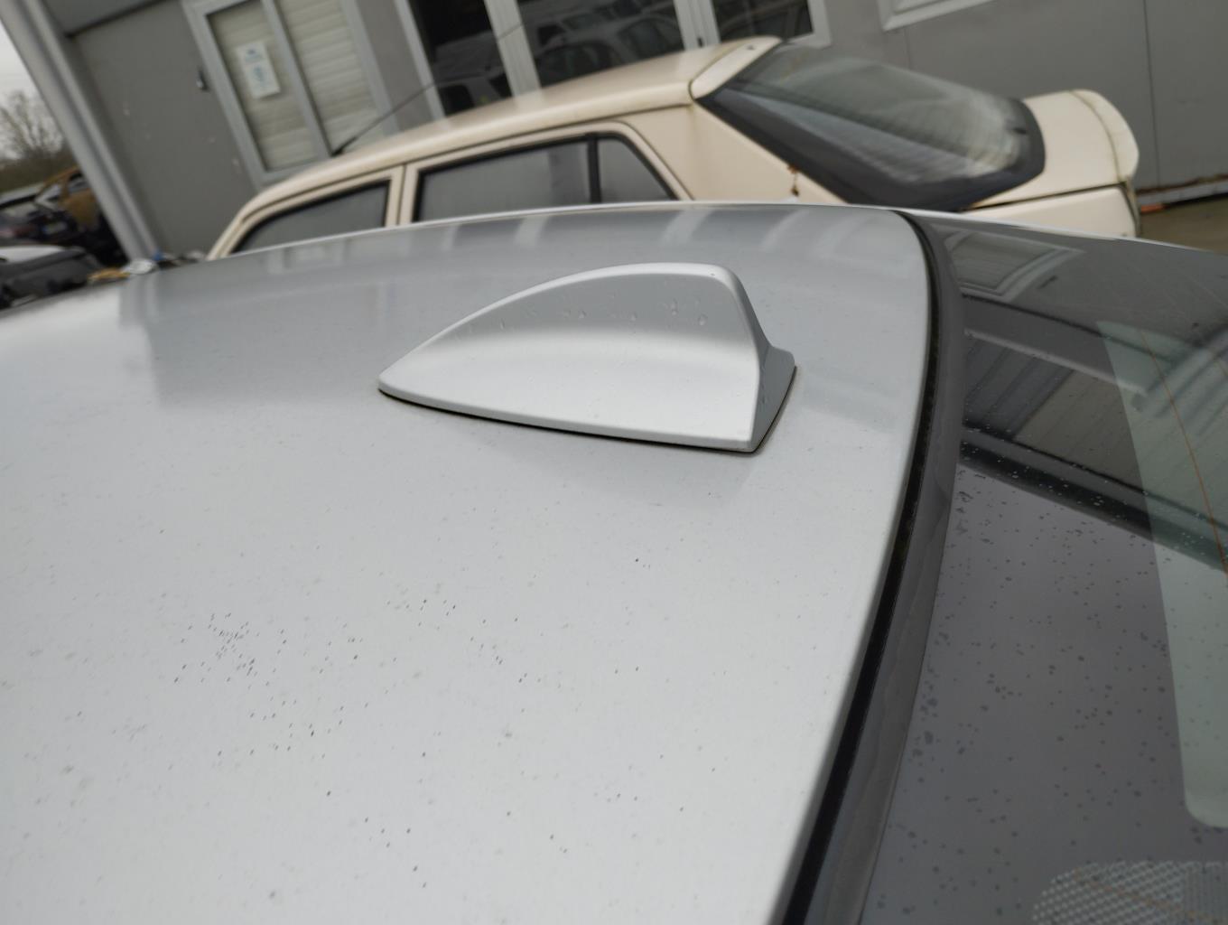 Antenne BMW SERIE 3 E92 COUPE PHASE 2 Diesel - 1
