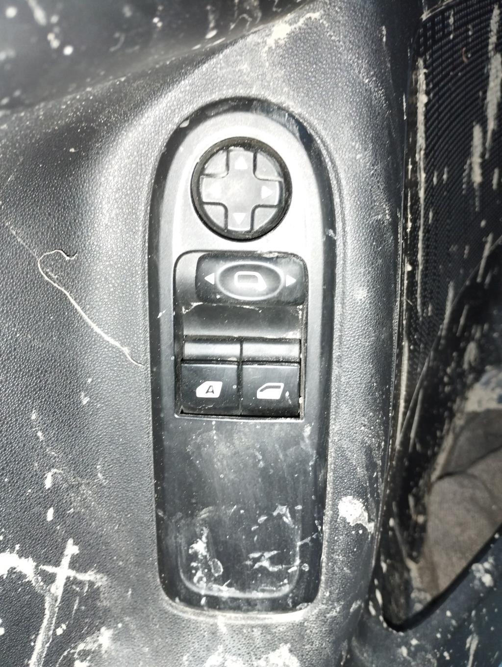 Interruttore lavacristalli anteriore sinistro CITROEN C3 2 PHASE 2 Diésel - 1