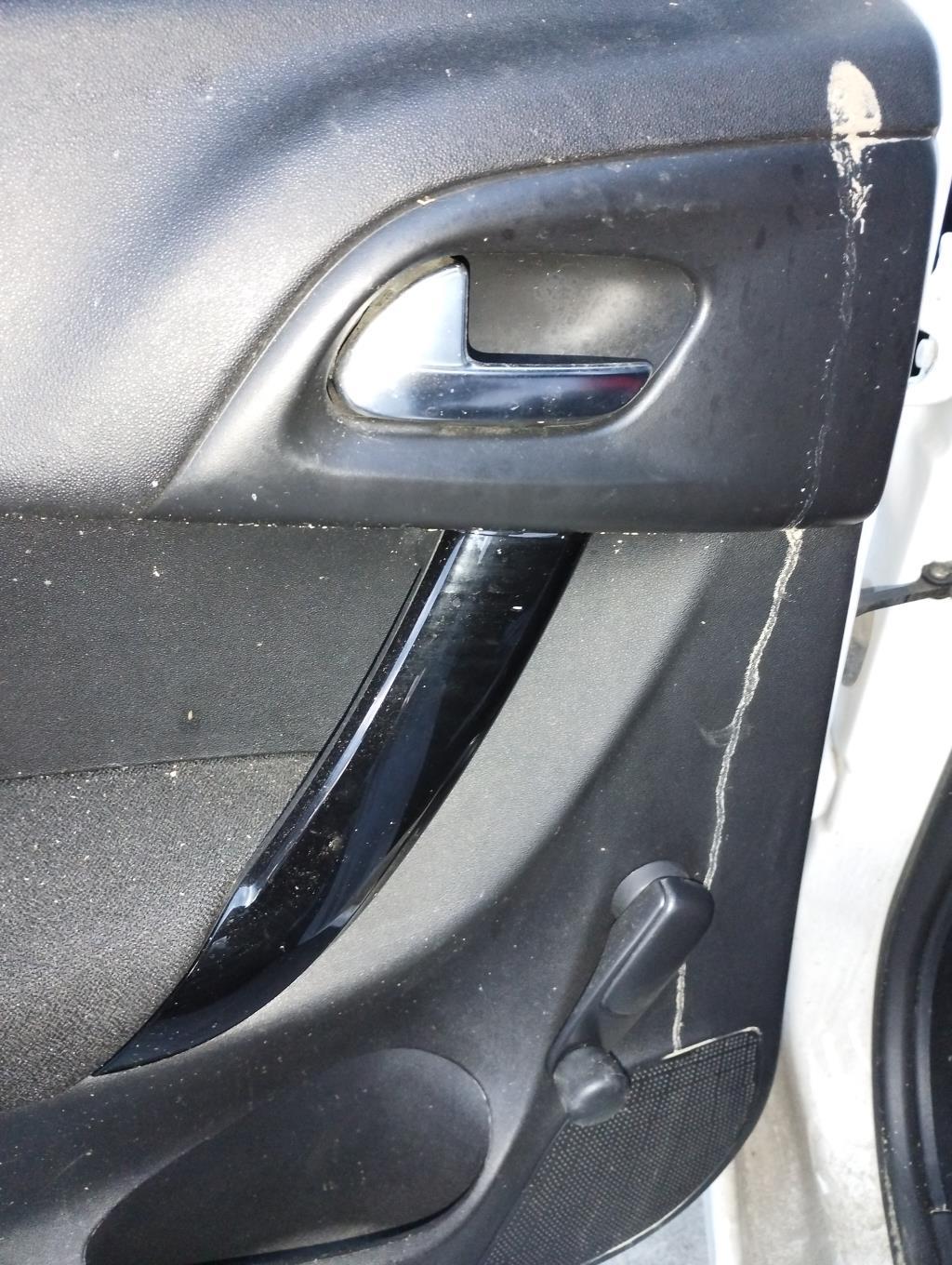 Maniglia interna posteriore sinistra CITROEN C3 2 PHASE 2 Diésel - 1