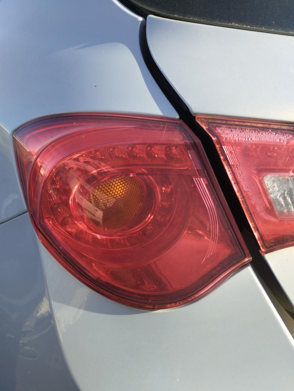 Fanale posteriore principale sinistro (luci) ALFA ROMEO GIULIETTA 2 PHASE 2 Diésel - 1