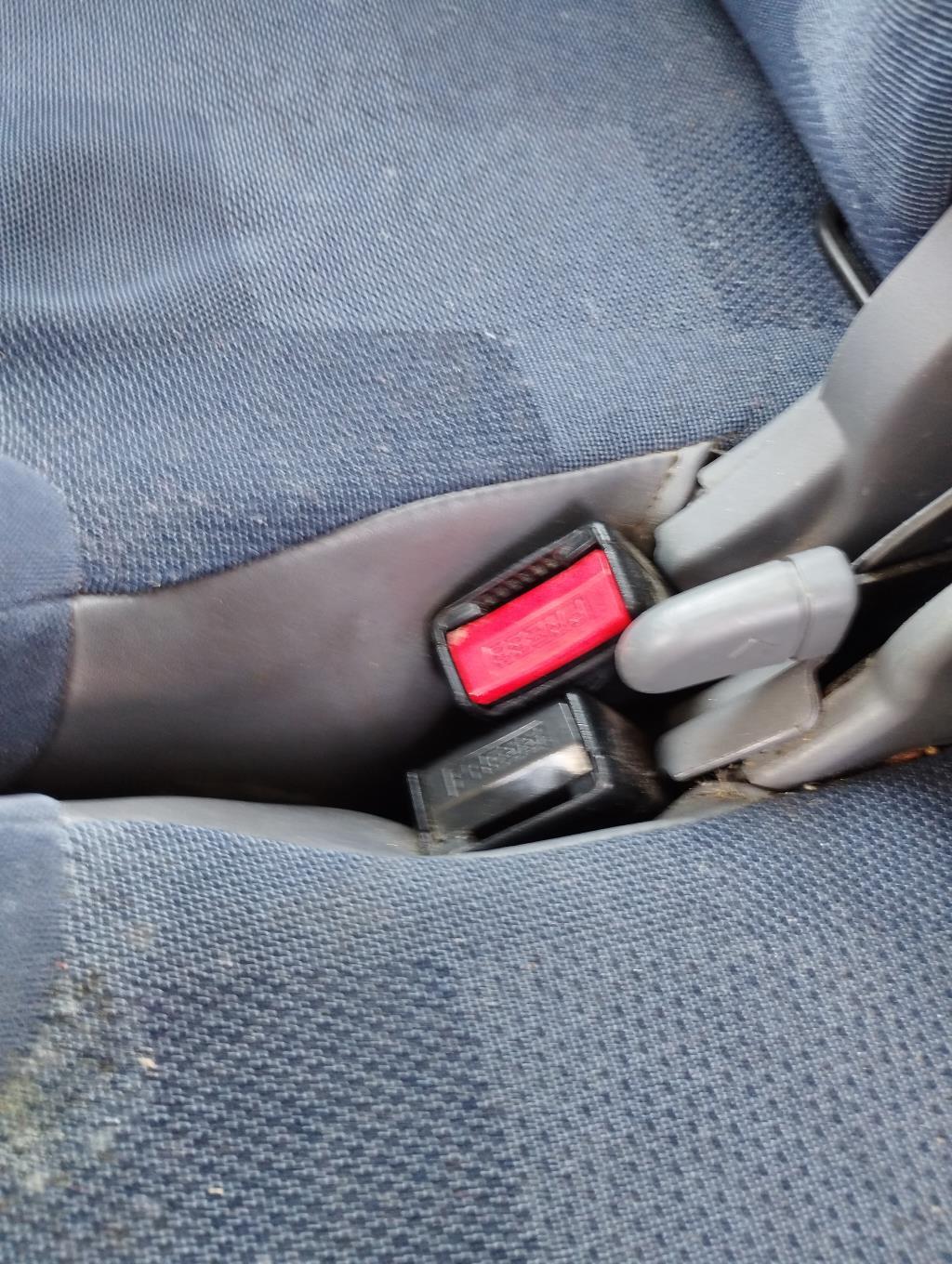 Aggancio cintura sicurezza posteriore centrale CITROEN XSARA PICASSO PHASE 1 Diésel - 1