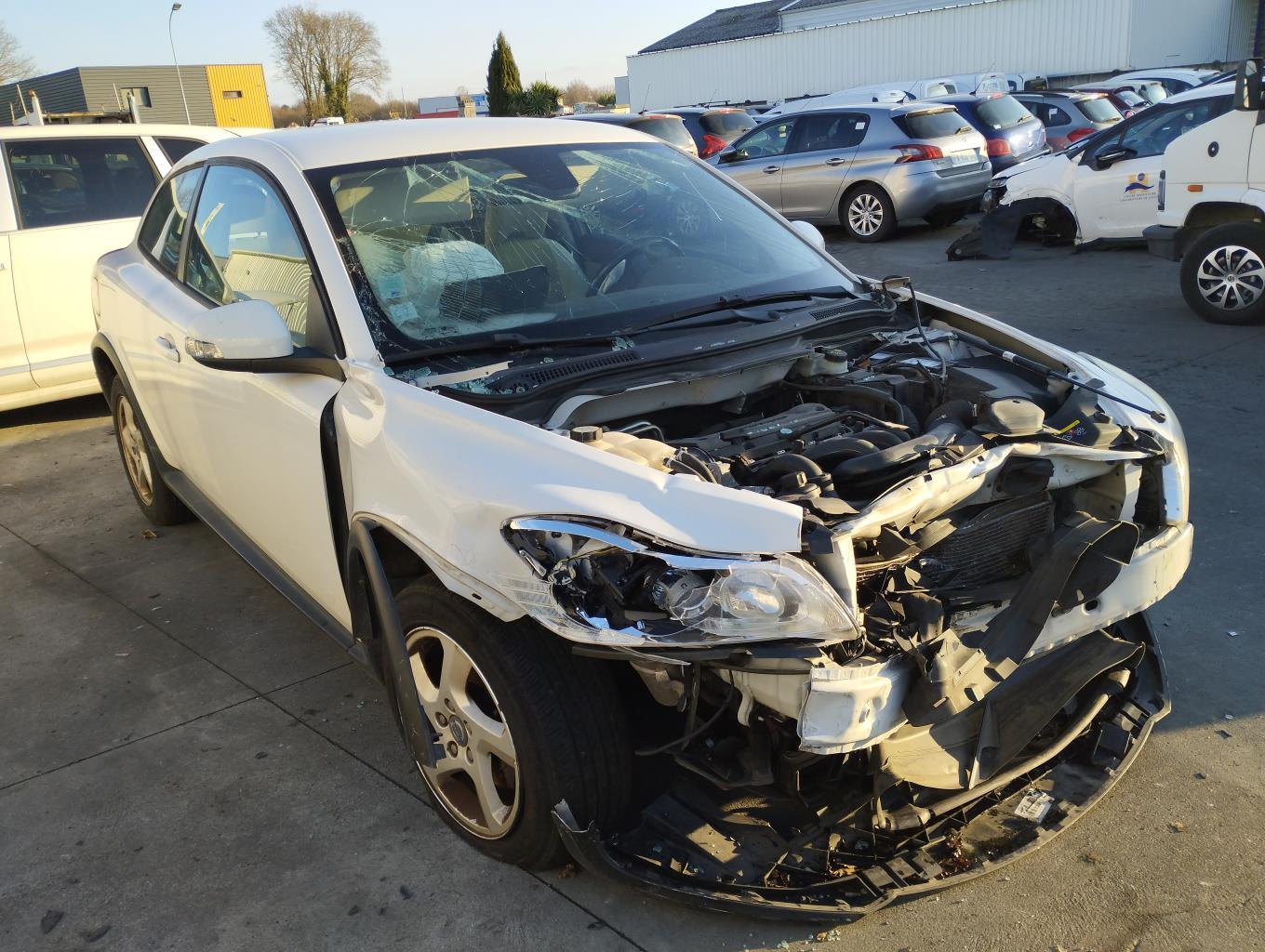 Etrier avant droit (freinage) VOLVO C 30 PHASE 2 Essence - 1