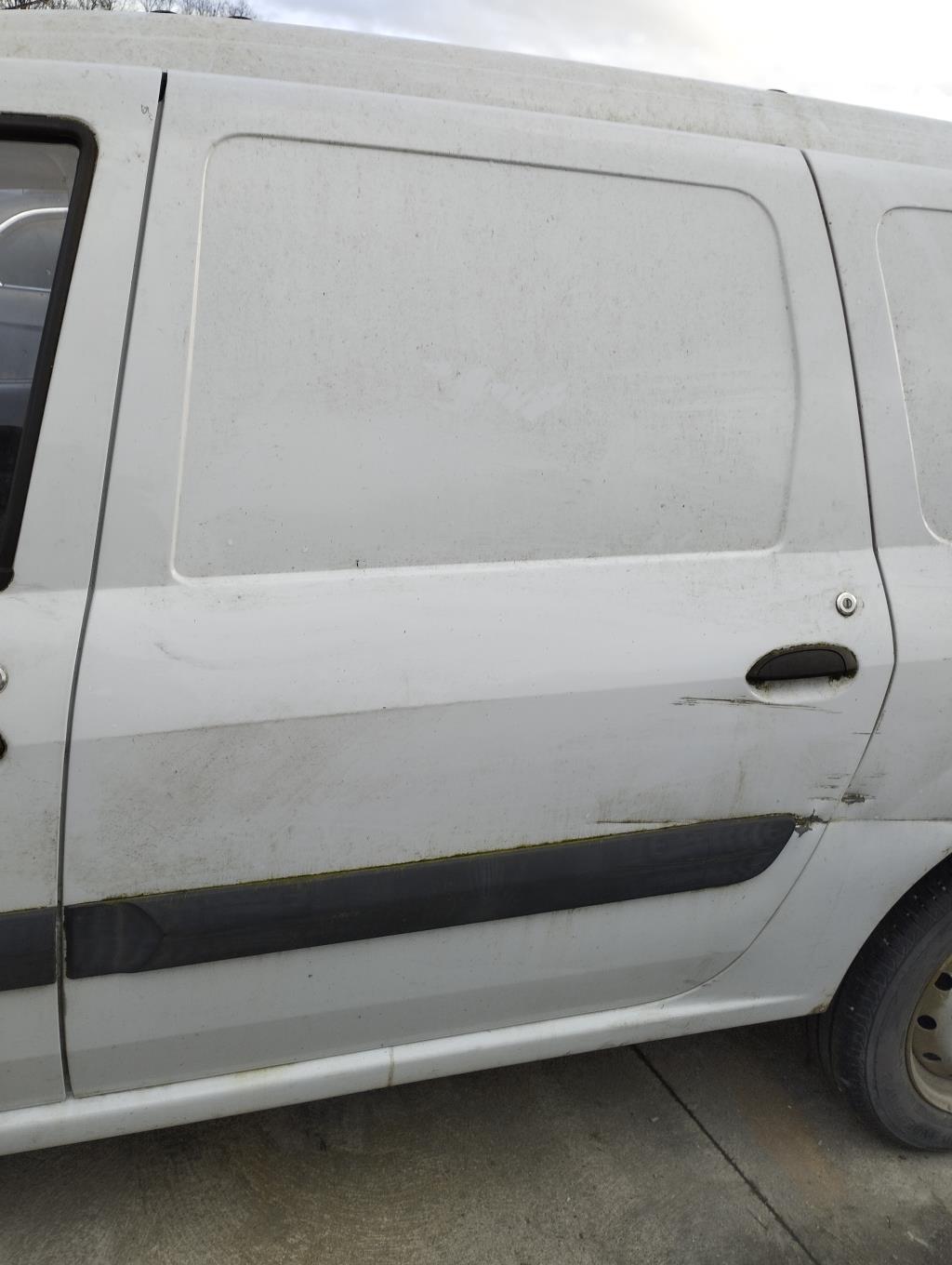 Maniglia portiera posteriore sinistra DACIA LOGAN 1 PHASE 2 Gasolina - 1