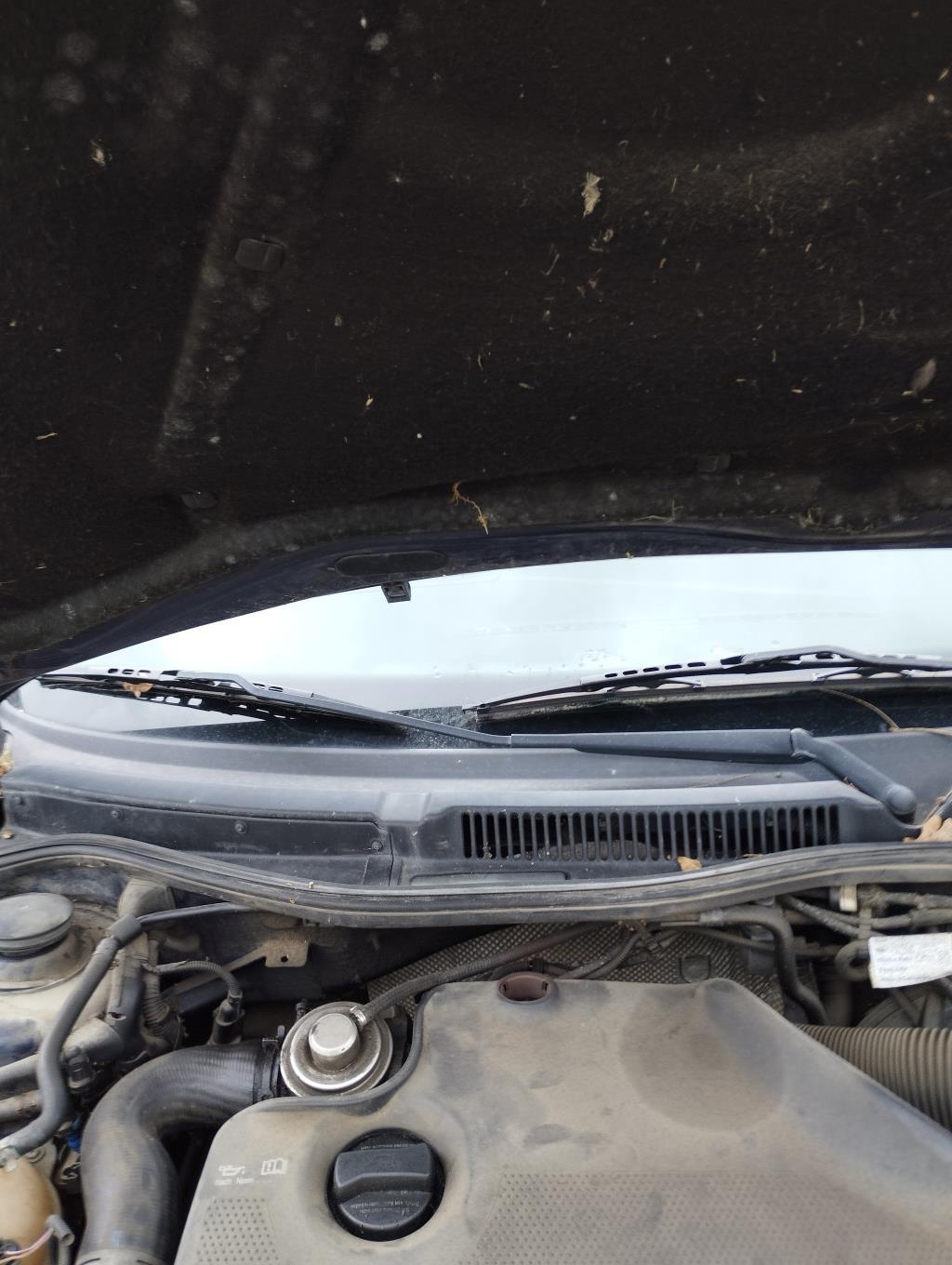 Braccio tergicristallo anteriore destro VOLKSWAGEN GOLF 4 Diésel - 1