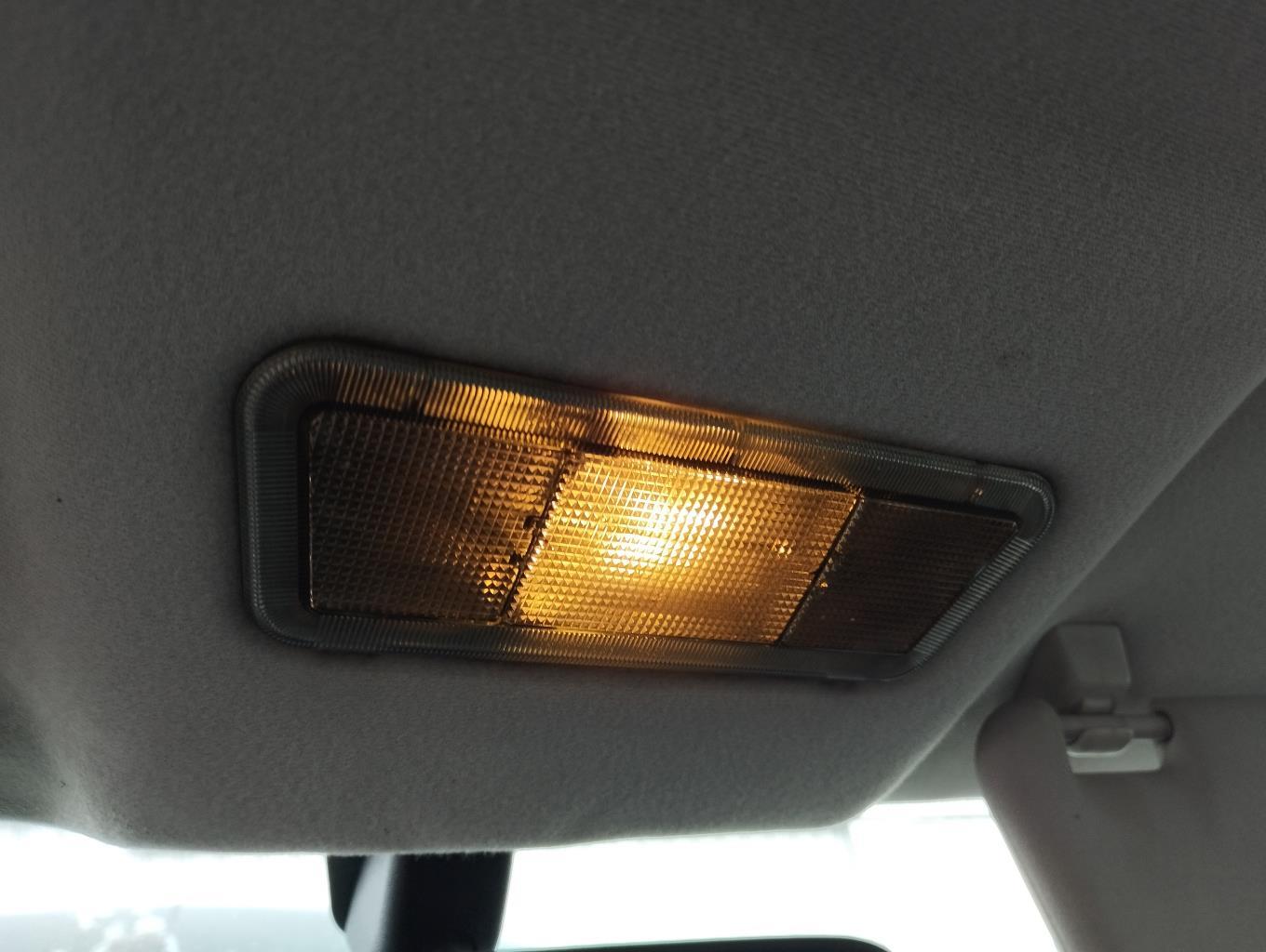 Eclairage de plafonnier OPEL ASTRA G Essence - 1
