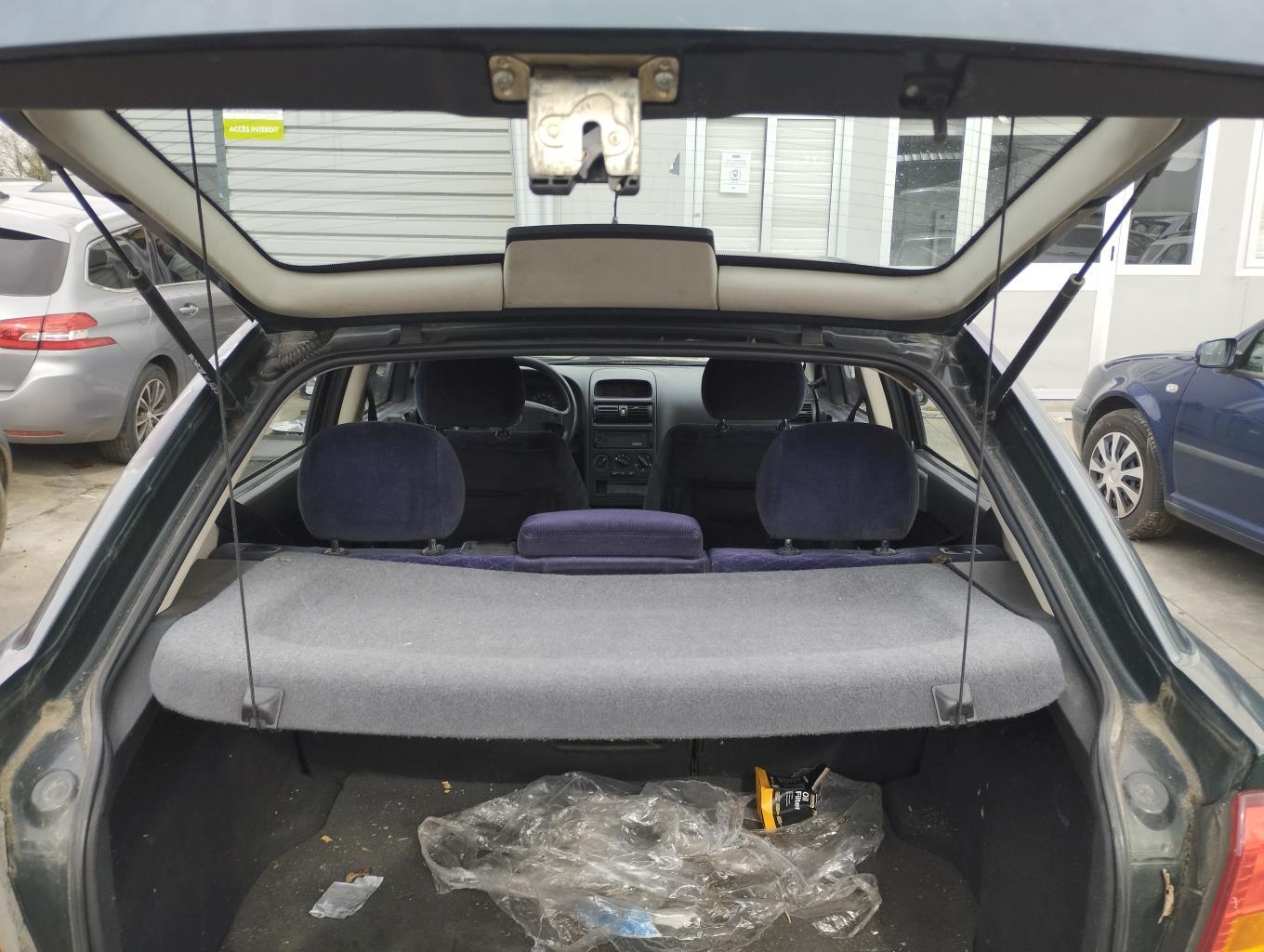 Plage arriere OPEL ASTRA G Essence - 1