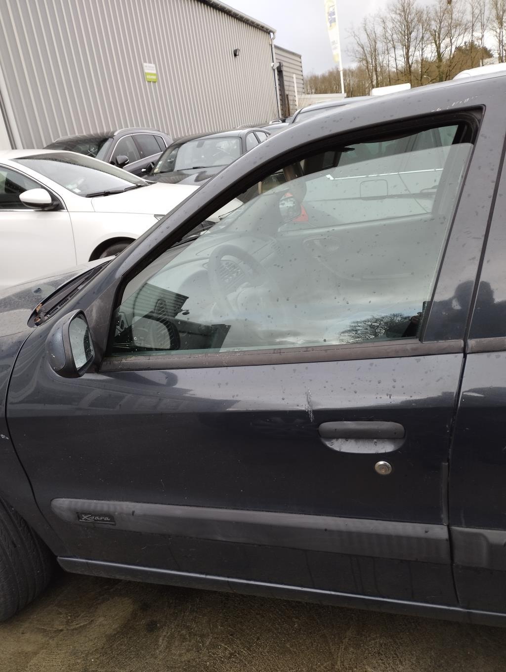 Serratura anteriore sinistra CITROEN XSARA PHASE 2 Diésel - 1