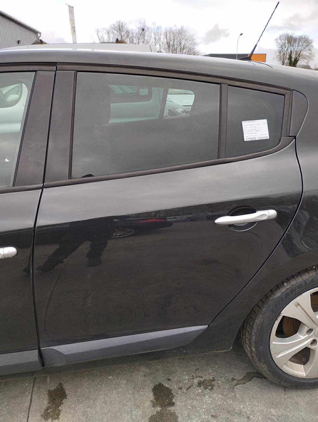 Maniglia portiera posteriore sinistra RENAULT MEGANE 3 PHASE 1 Diésel - 1