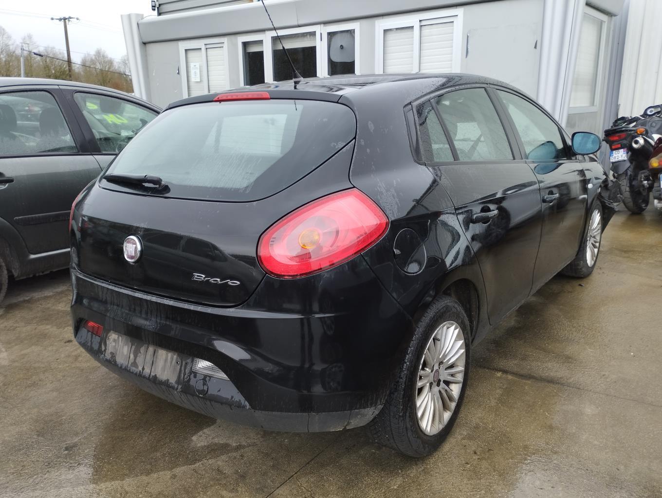 Pinza freni posteriore destra FIAT BRAVO 2 Diésel - 1