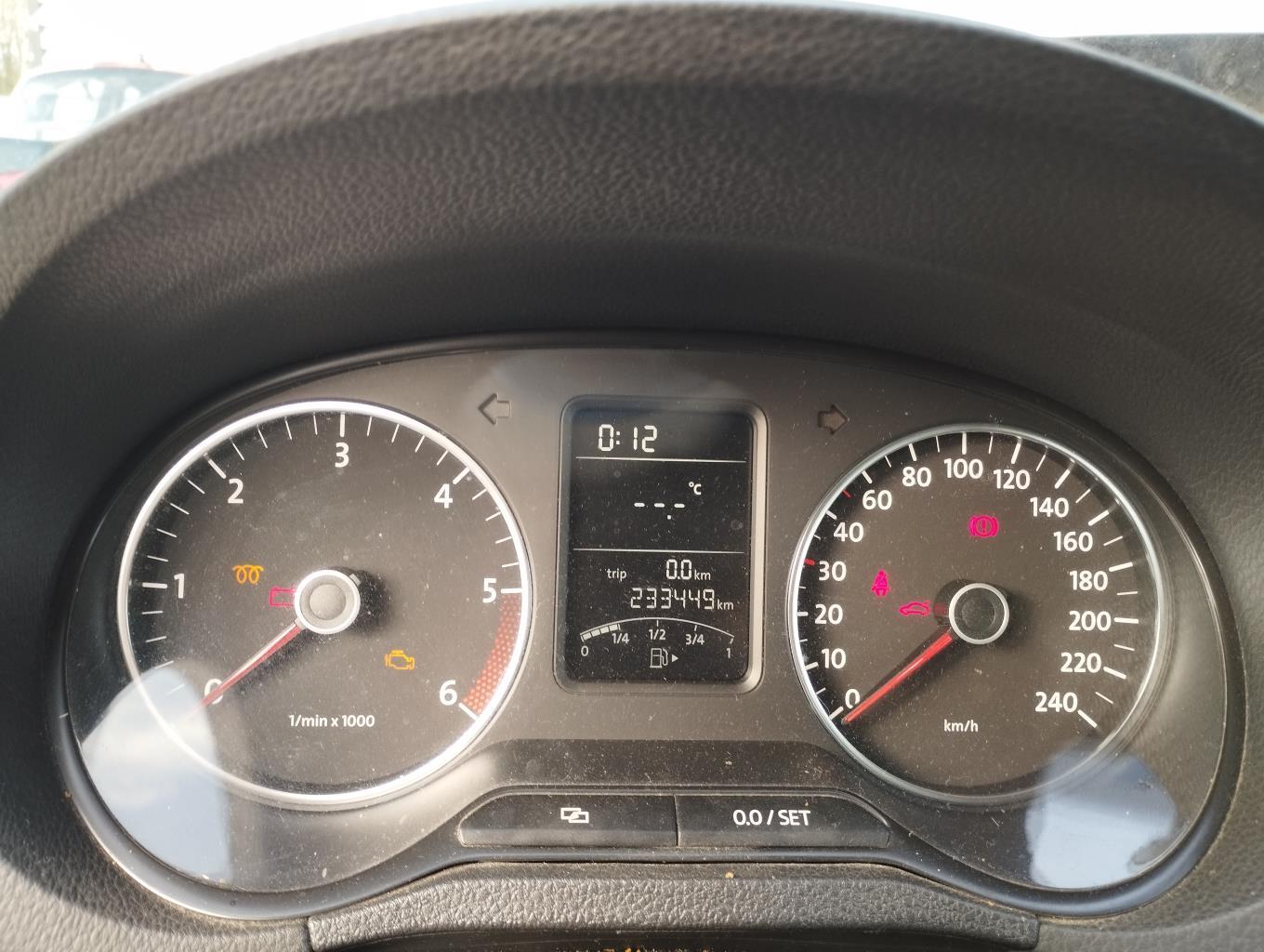 Compteur VOLKSWAGEN POLO 5 PHASE 1 Diesel - 1