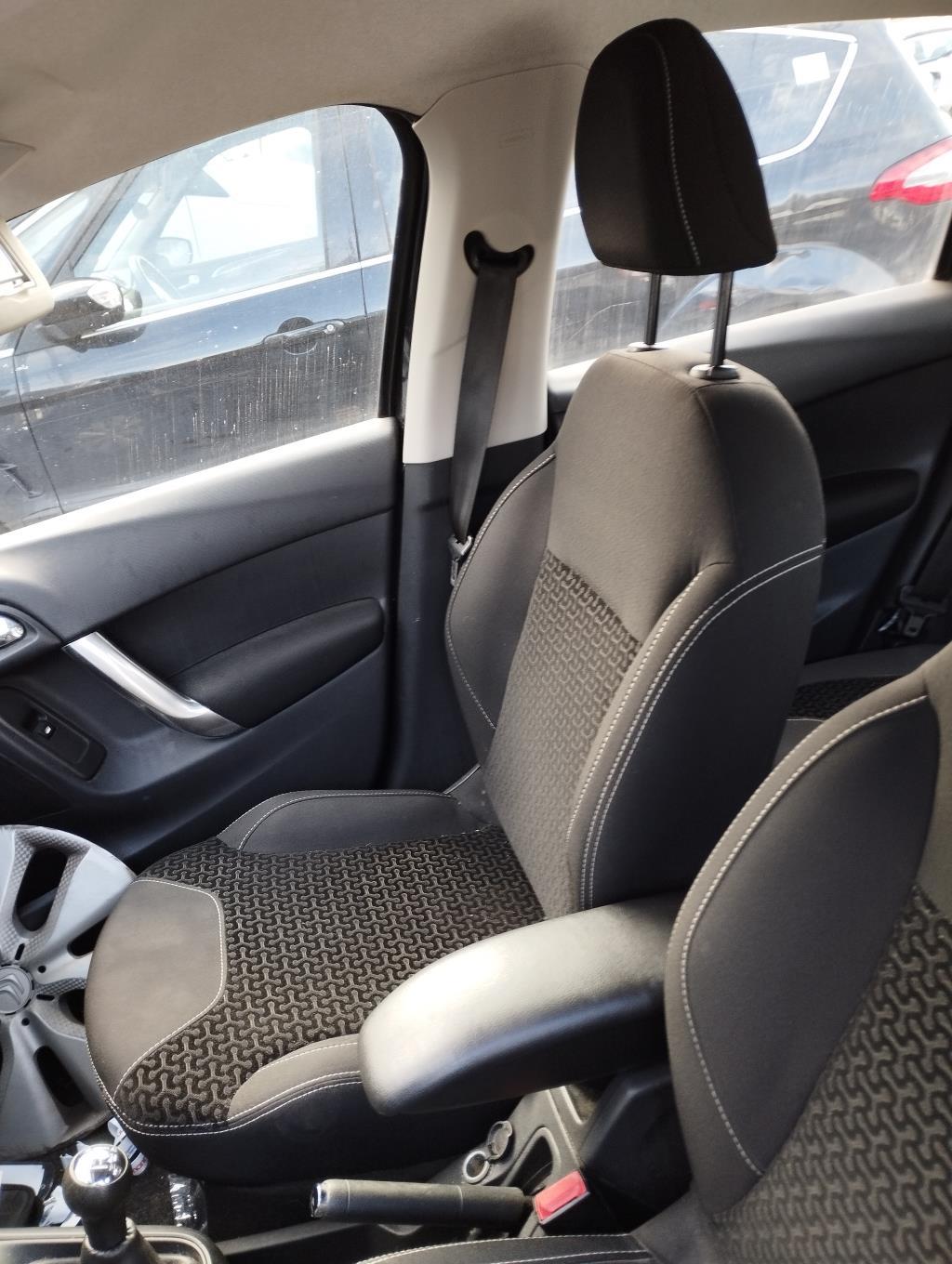 Siege avant droit CITROEN C3 2 PHASE 1 Diesel - 1