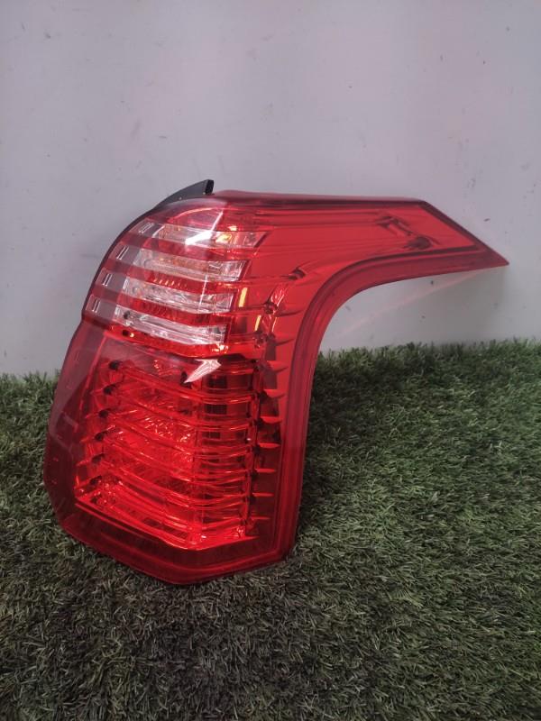Fanale posteriore principale destro (luci) PEUGEOT 5008 1 PHASE 1 Diésel - 1