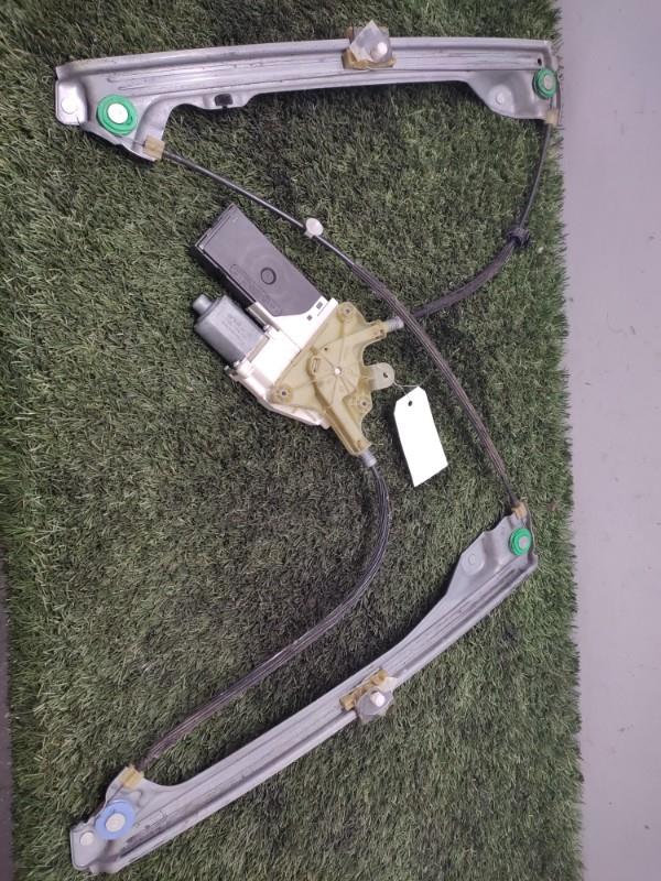 Leve vitre electrique avant droit RENAULT LAGUNA 3 PHASE 1 Diesel - 1