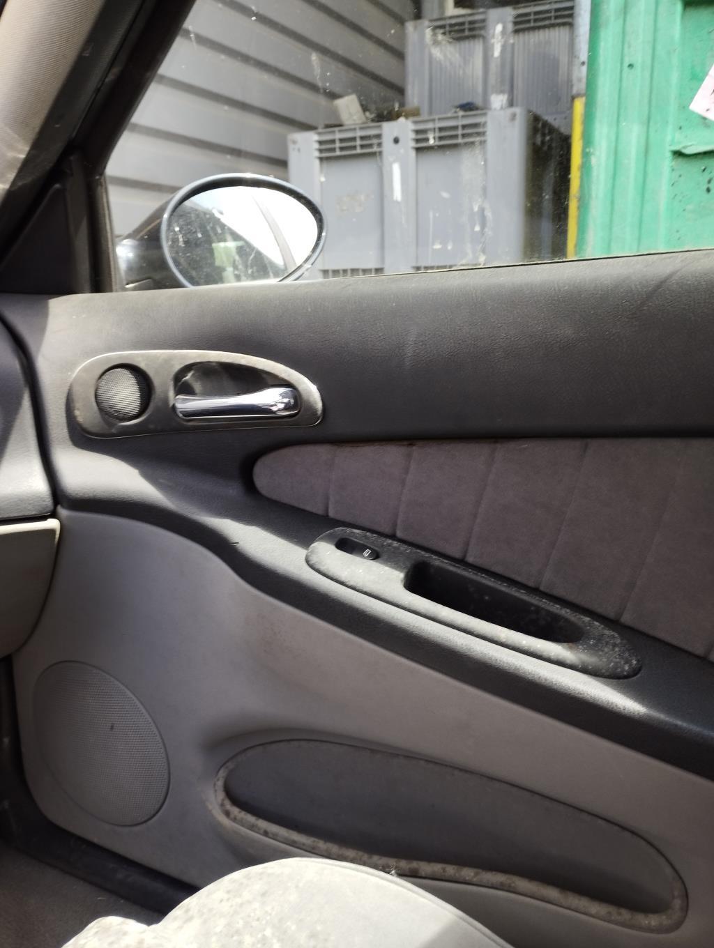 Maniglia interna anteriore destra ALFA ROMEO 156 PHASE 3 BREAK Diésel - 1
