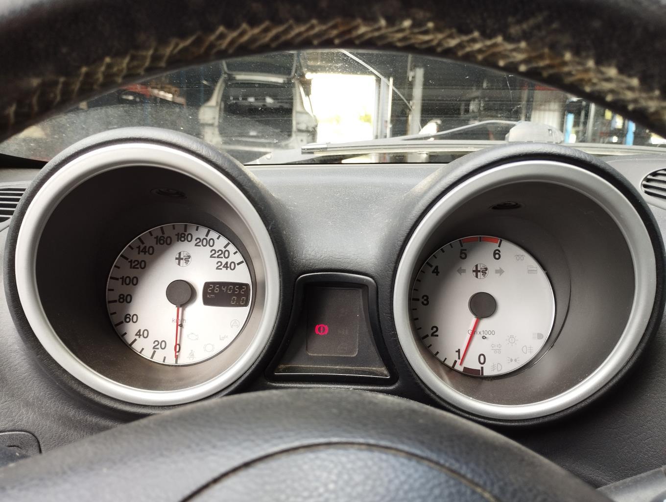 Compteur ALFA ROMEO 156 PHASE 3 BREAK Diesel - 1