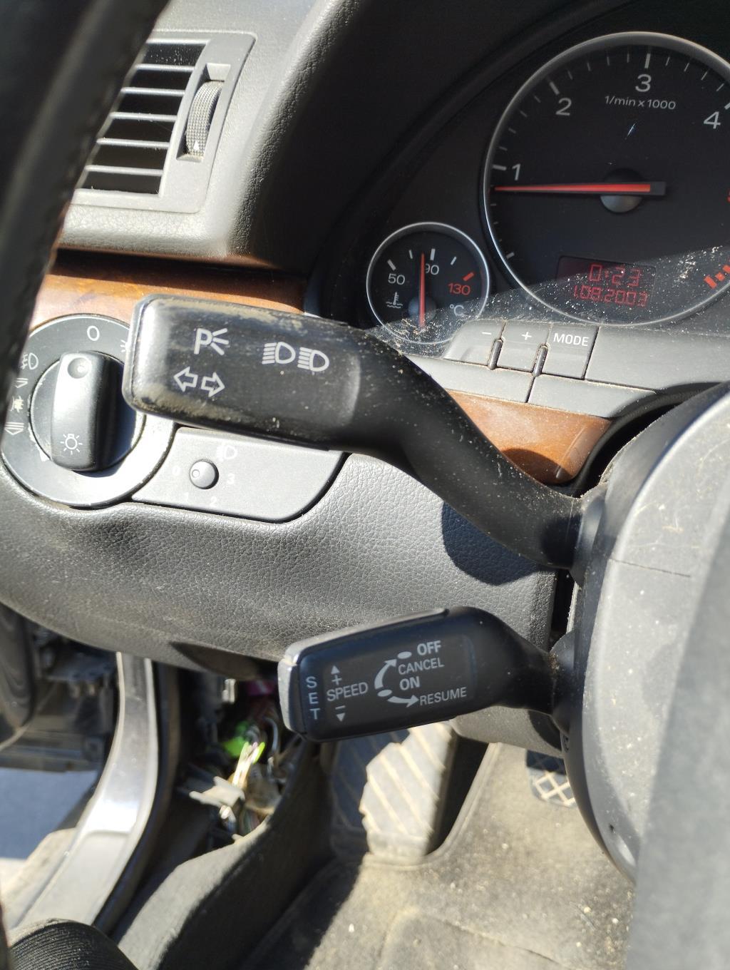 Commodo phare AUDI A4 2 PHASE 1 Diesel - 1
