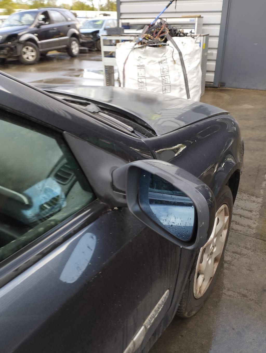 Retrovisor derecho RENAULT LAGUNA 2 PHASE 2 BREAK Diésel - 1
