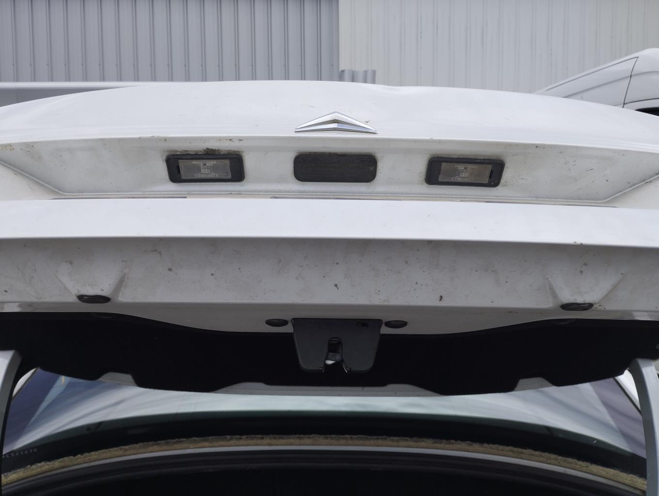 Serrure de coffre CITROEN C5 2 Diesel - 1
