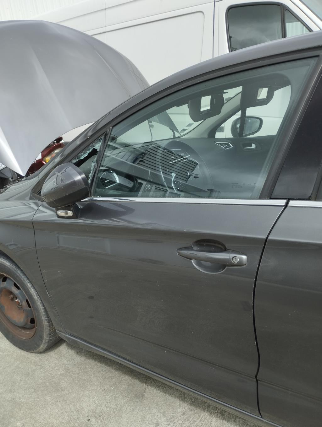 Serrure avant gauche CITROEN C4 2 PHASE 2 Diesel - 1
