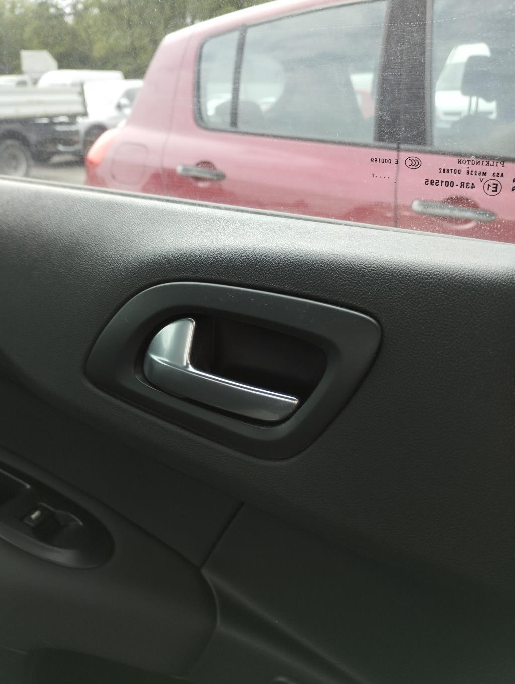 Maniglia interna posteriore sinistra CITROEN C4 2 PHASE 2 Diésel - 1