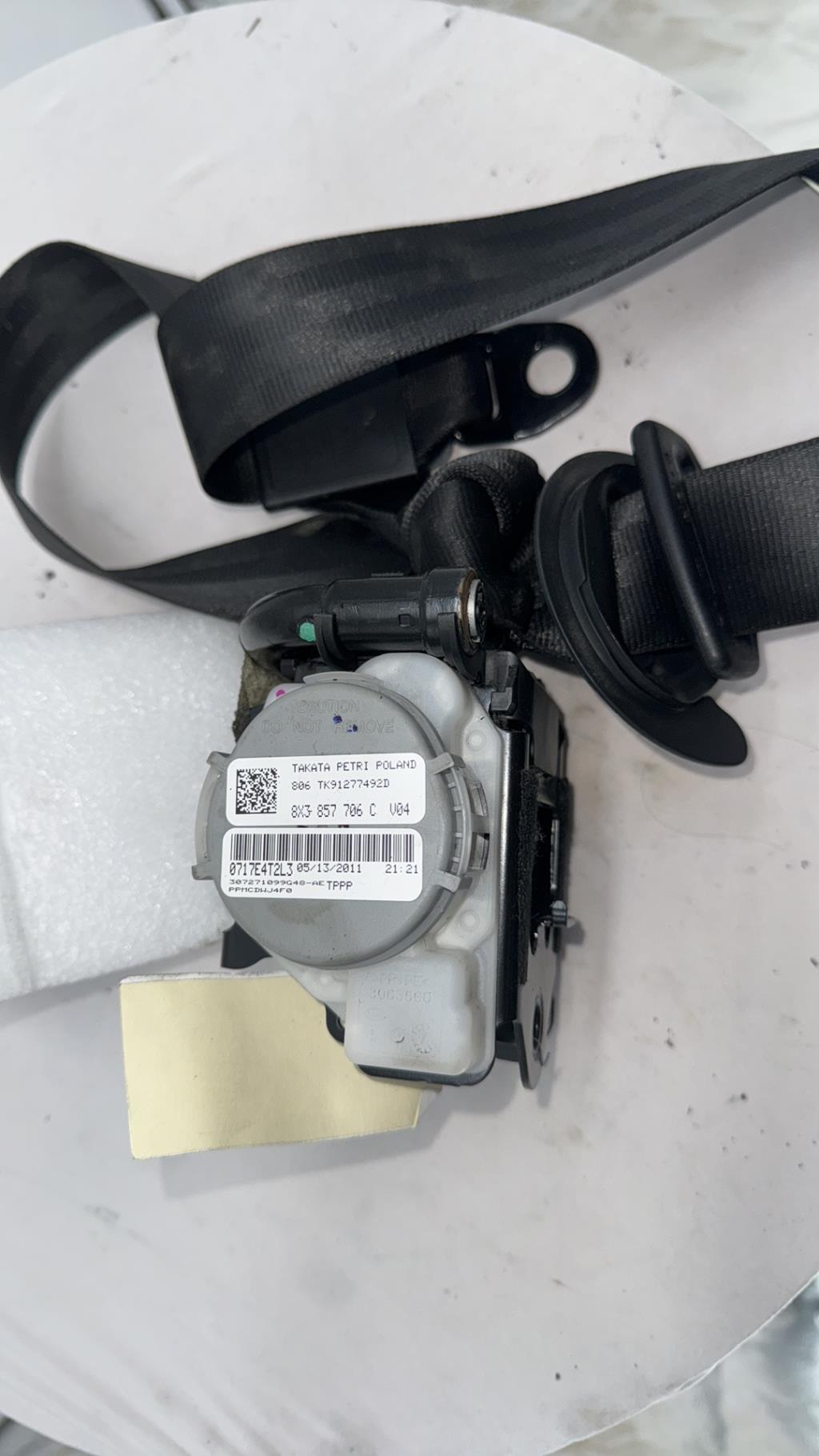 Ceinture avant droit AUDI A1 1 PHASE 1 Diesel - 1