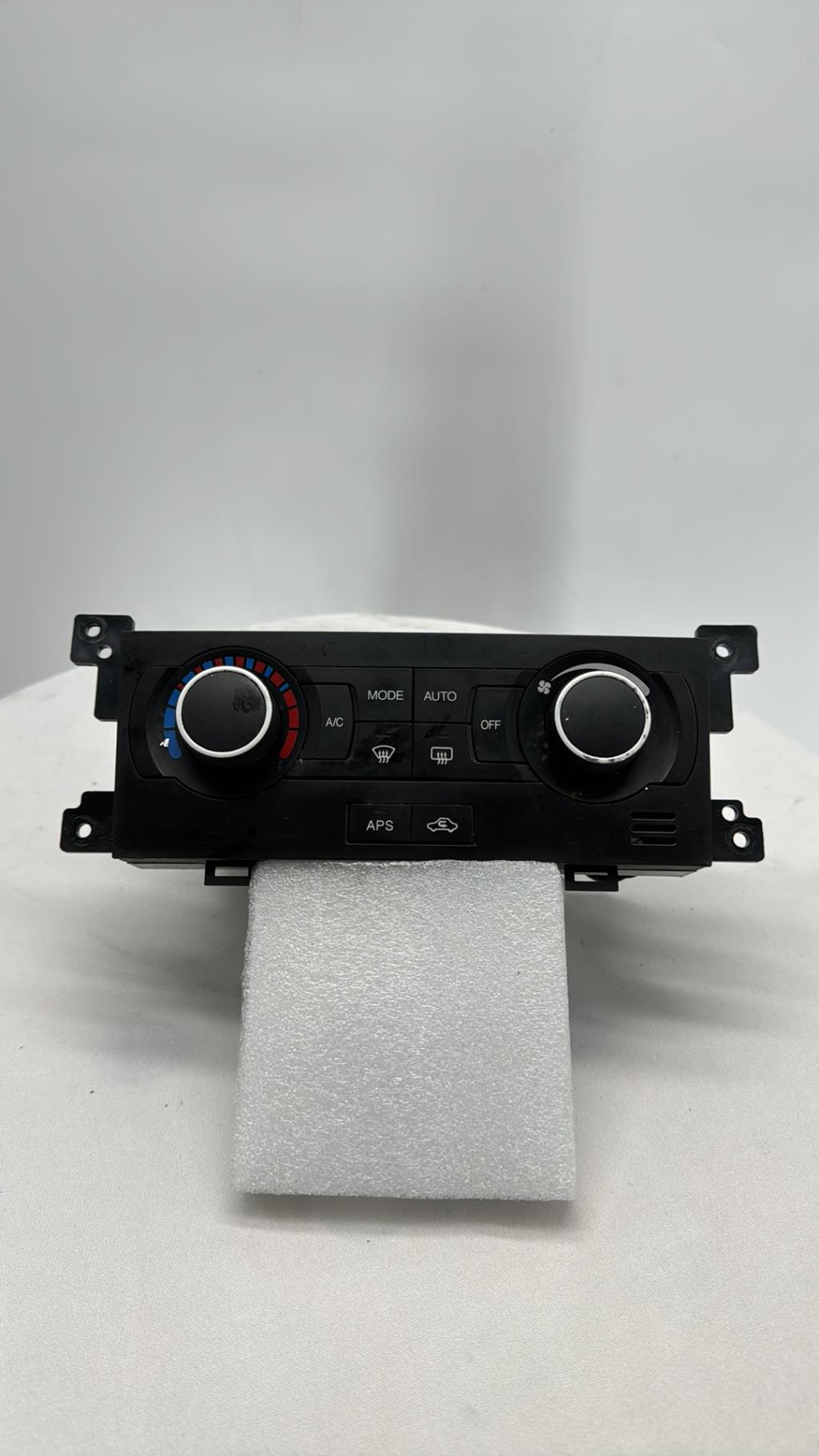 Commande chauffage CHEVROLET CAPTIVA PHASE 2 Diesel - 1